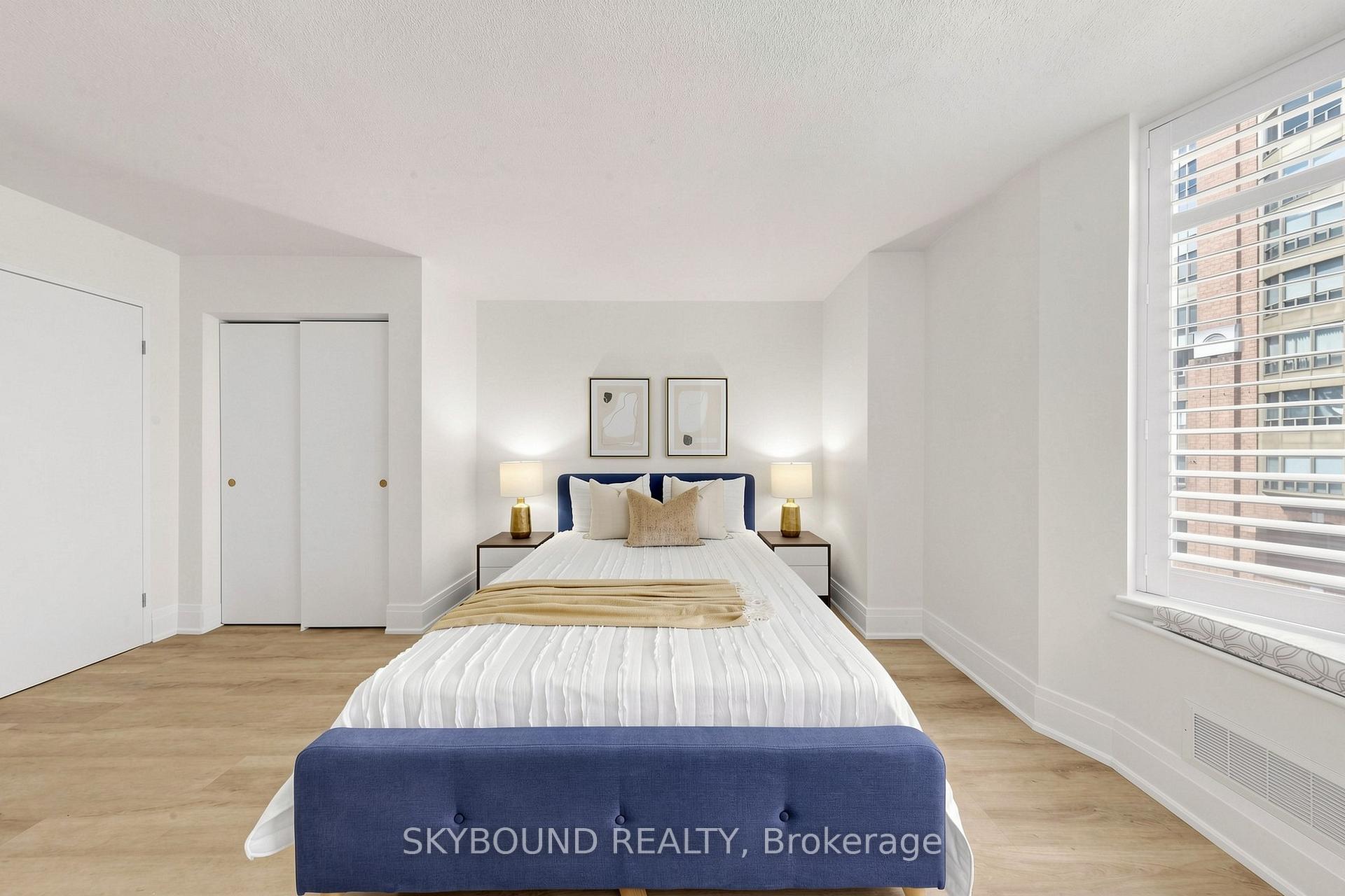 Photo 32 of Unit 401, 135 George Street S, Toronto, Waterfront Communities — HOMEH
