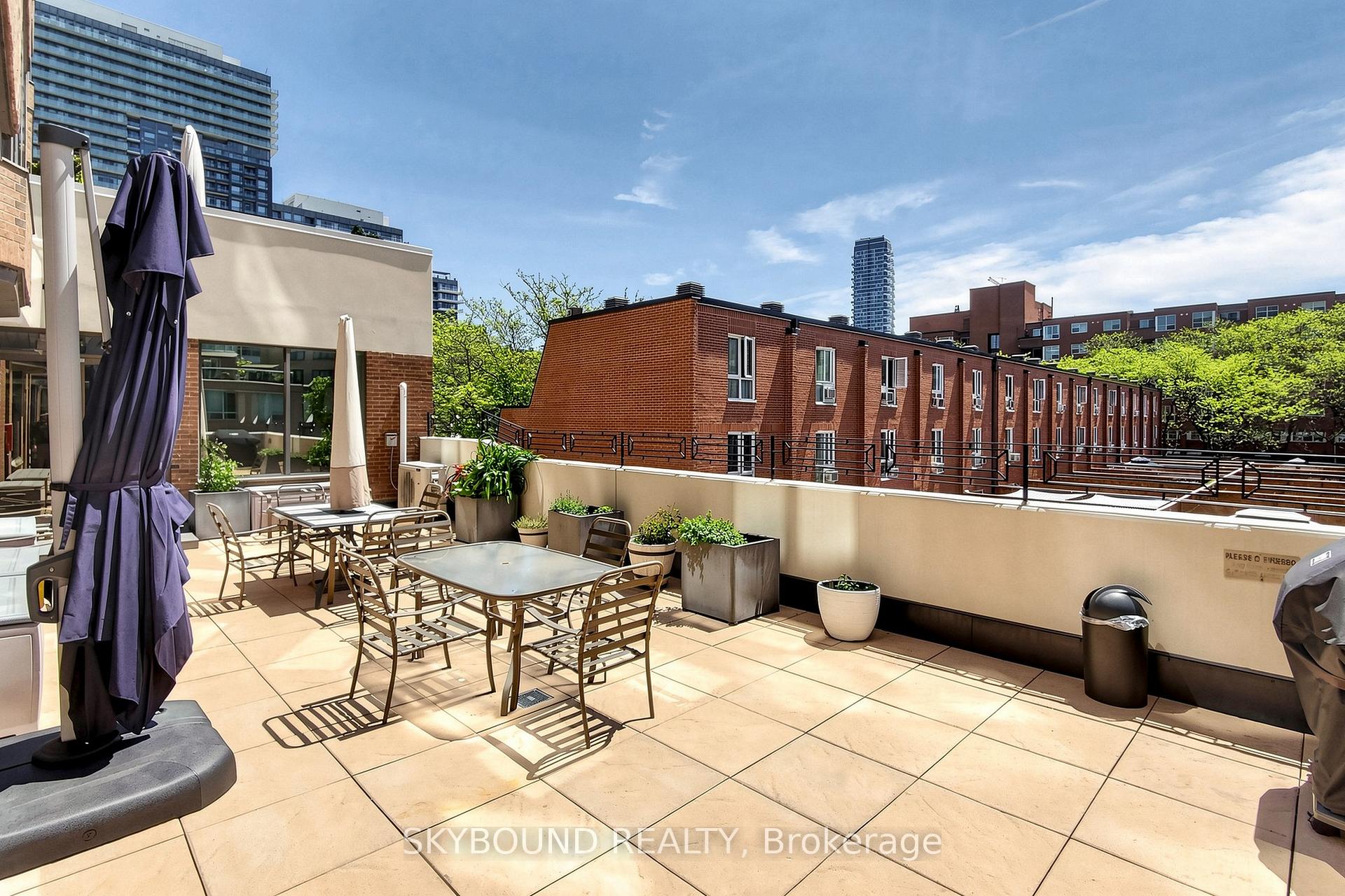 Photo 44 of Unit 401, 135 George Street S, Toronto, Waterfront Communities — HOMEH