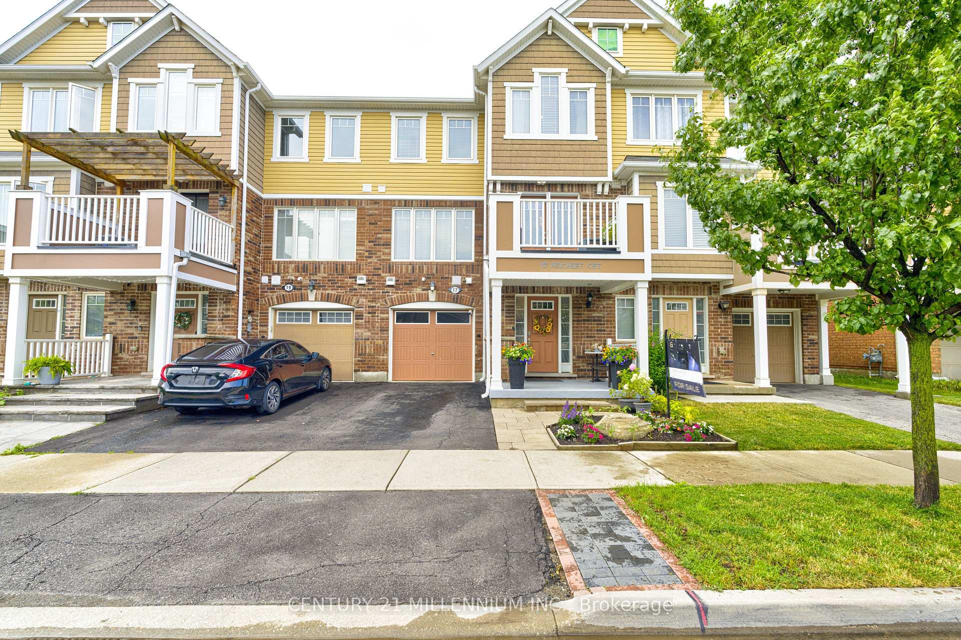 Front of 17 Reichert Court