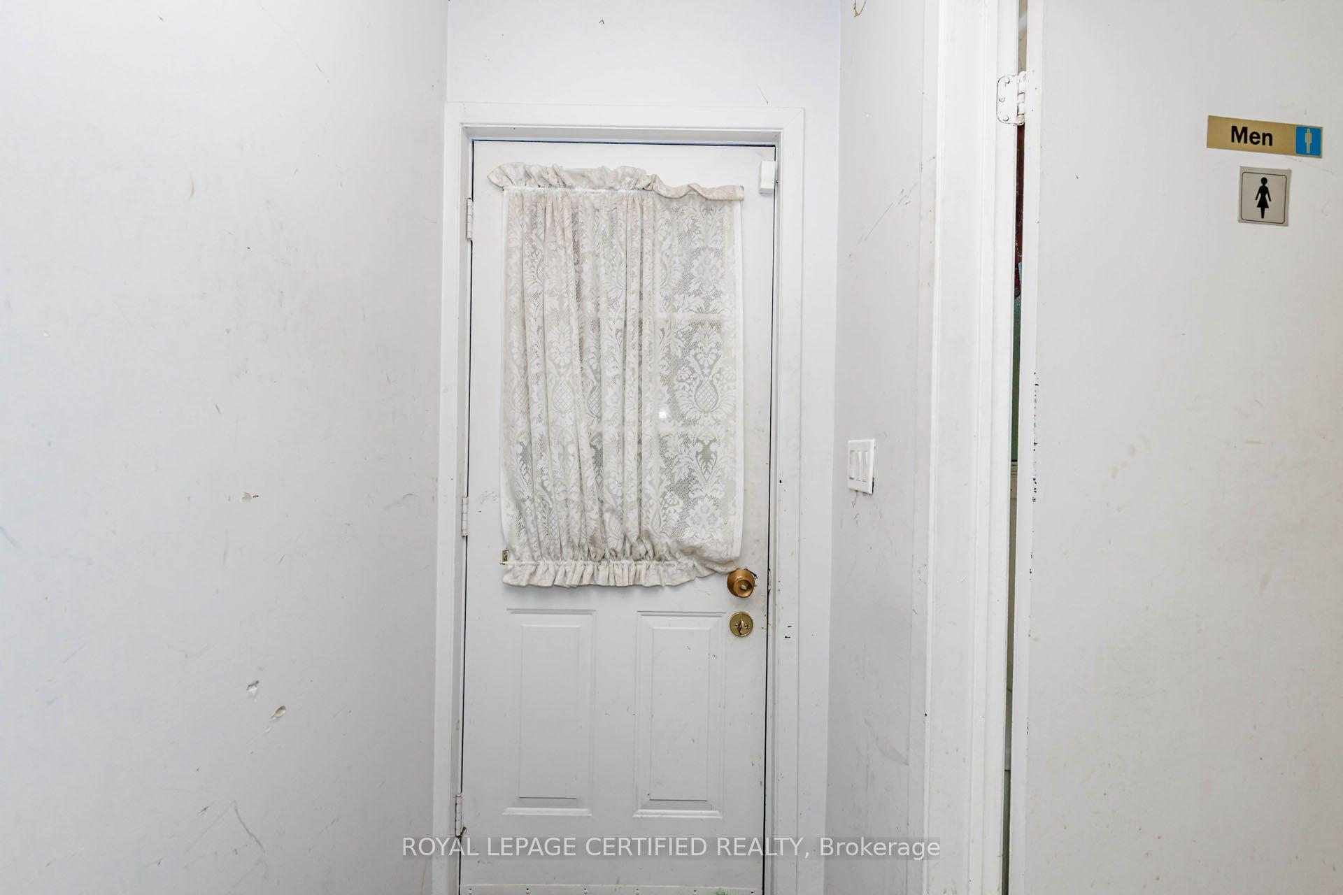Photo 63 of 9706 Guelph Line, Milton, Rural Milton West — HOMEH