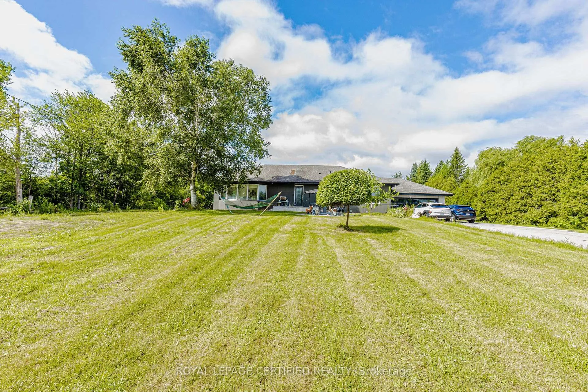 Photo 11 of 9706 Guelph Line, Milton, Rural Milton West — HOMEH