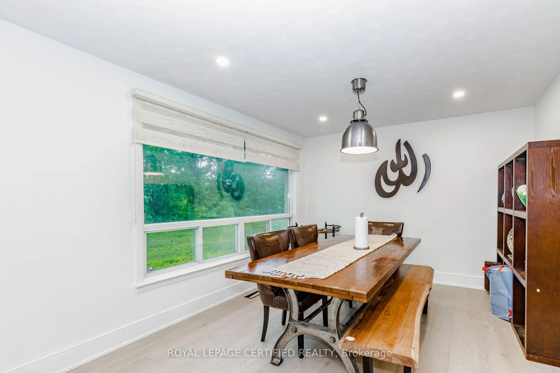 Photo 25 of 9706 Guelph Line, Milton, Rural Milton West — HOMEH
