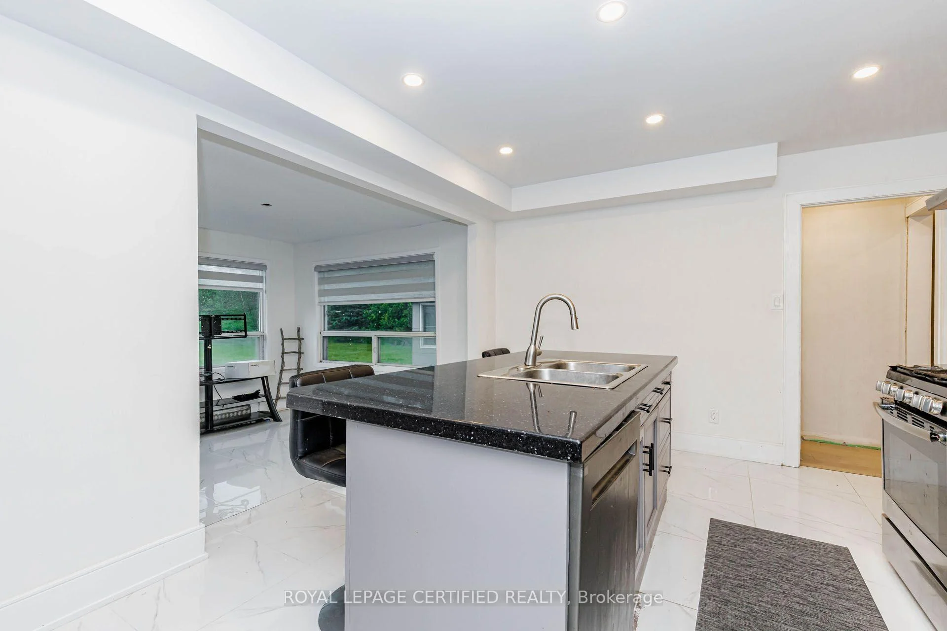 Photo 29 of 9706 Guelph Line, Milton, Rural Milton West — HOMEH