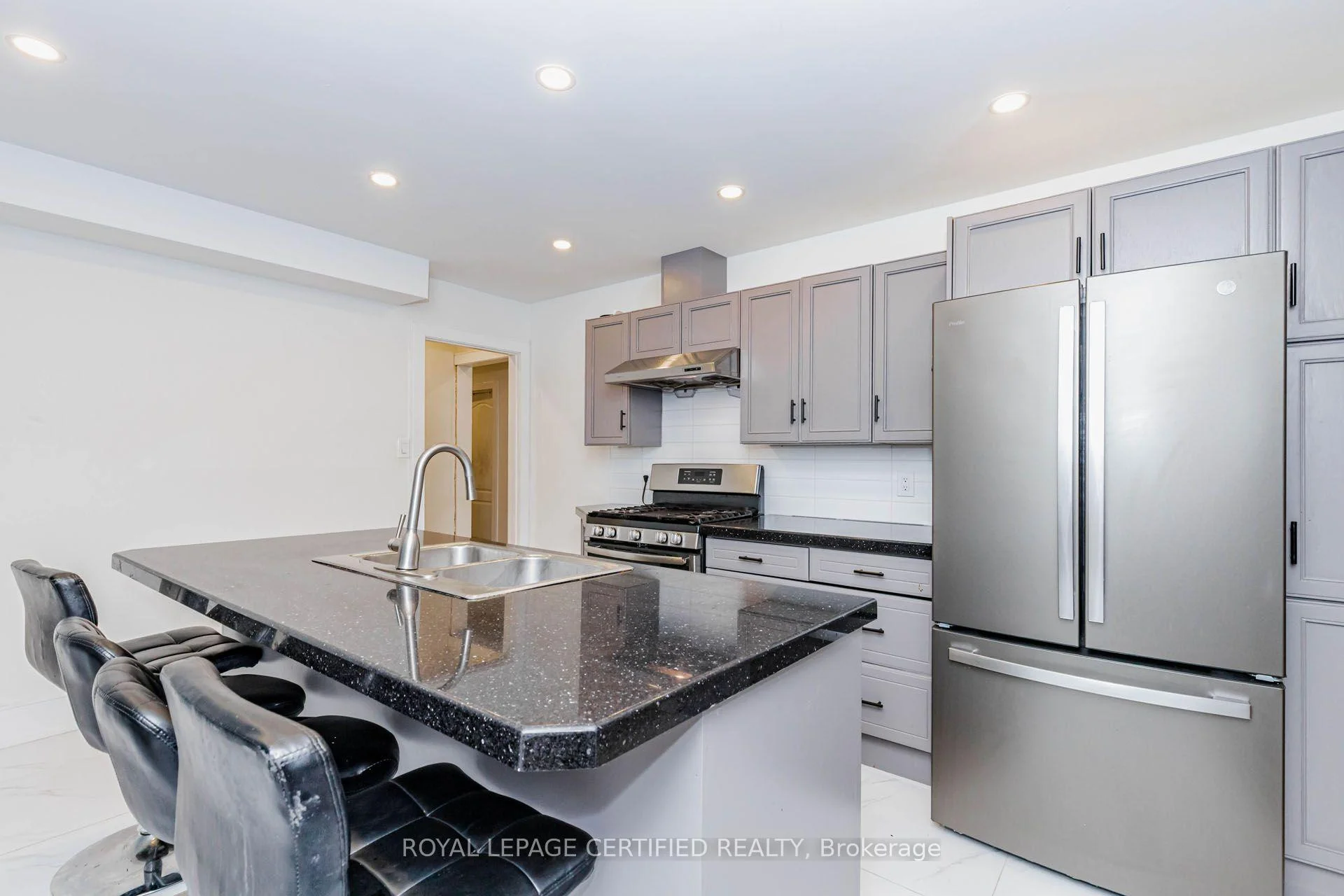 Photo 40 of 9706 Guelph Line, Milton, Rural Milton West — HOMEH
