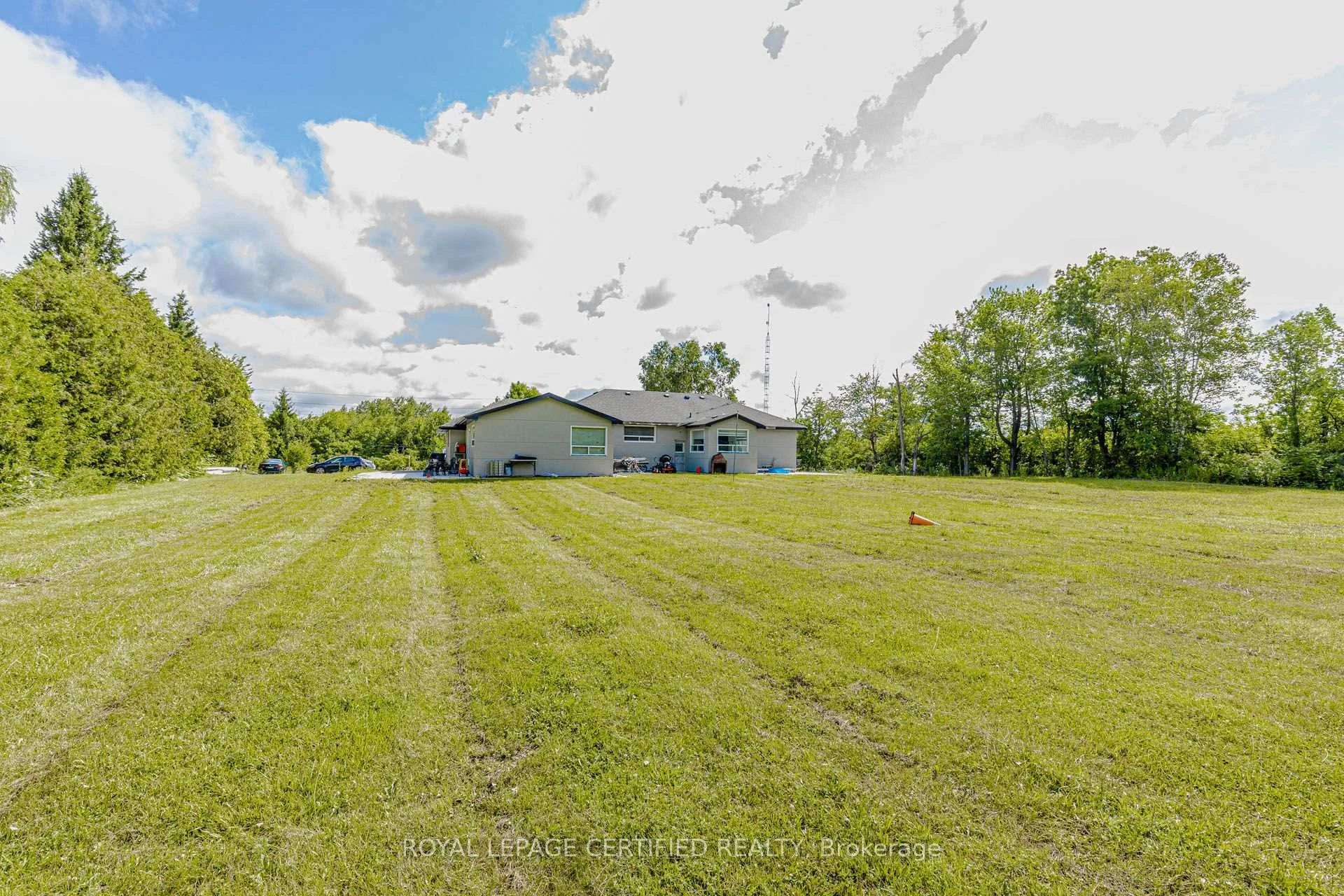 Photo 94 of 9706 Guelph Line, Milton, Rural Milton West — HOMEH