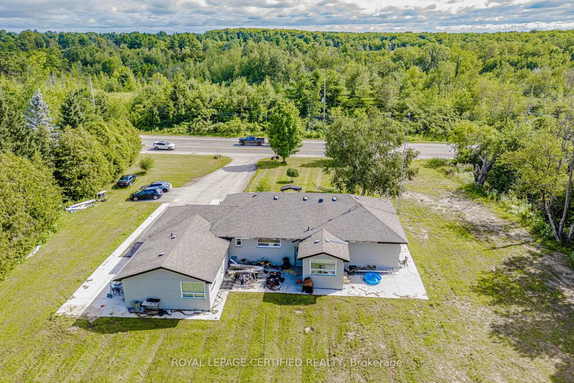 Photo 96 of 9706 Guelph Line, Milton, Rural Milton West — HOMEH