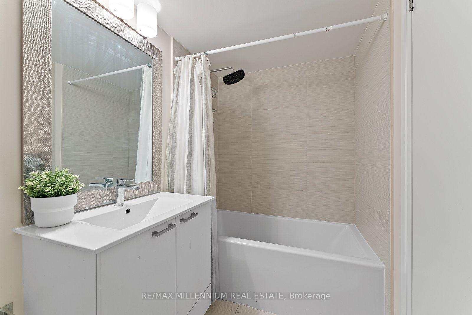 Photo 25 of Unit 1609, 2150 Lawrence Avenue E, Scarborough, Wexford-Maryvale — HOMEH