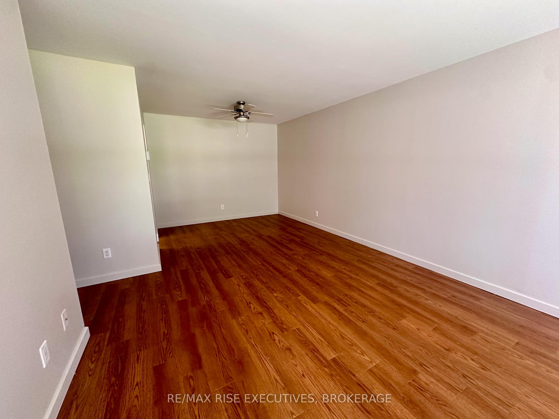 Photo 3 of Unit 119, 1020 Pembridge Crescent, Kingston, North of Taylor-Kidd Blvd — HOMEH