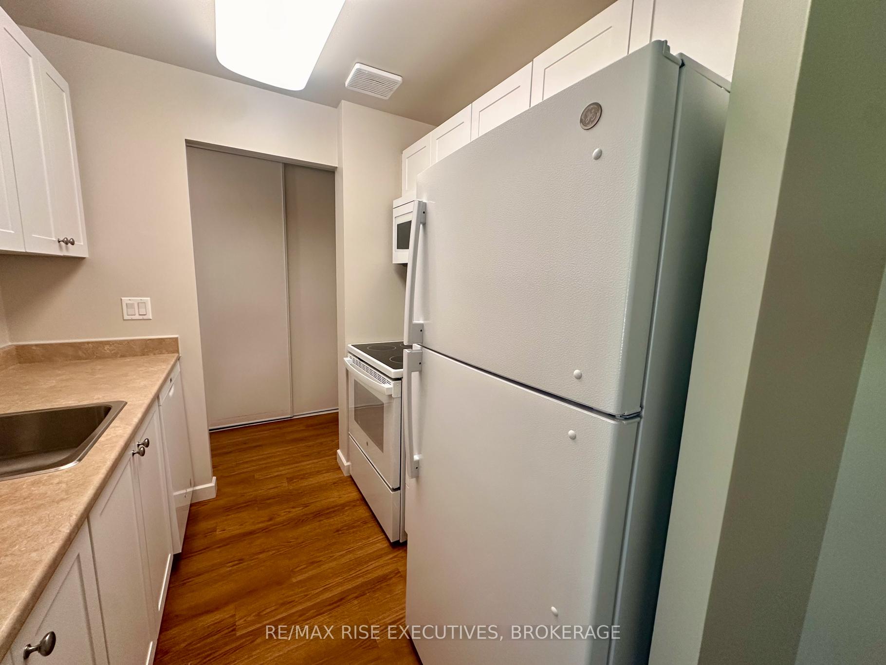 Photo 4 of Unit 119, 1020 Pembridge Crescent, Kingston, North of Taylor-Kidd Blvd — HOMEH