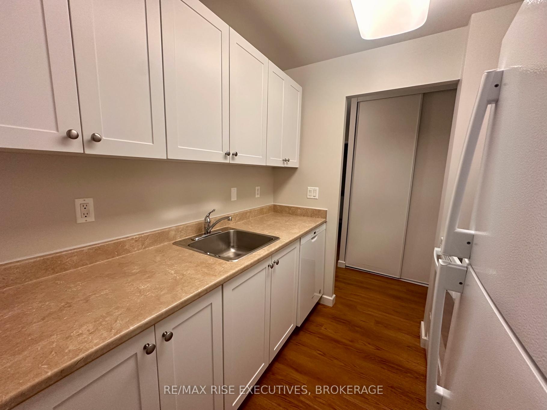 Photo 5 of Unit 119, 1020 Pembridge Crescent, Kingston, North of Taylor-Kidd Blvd — HOMEH