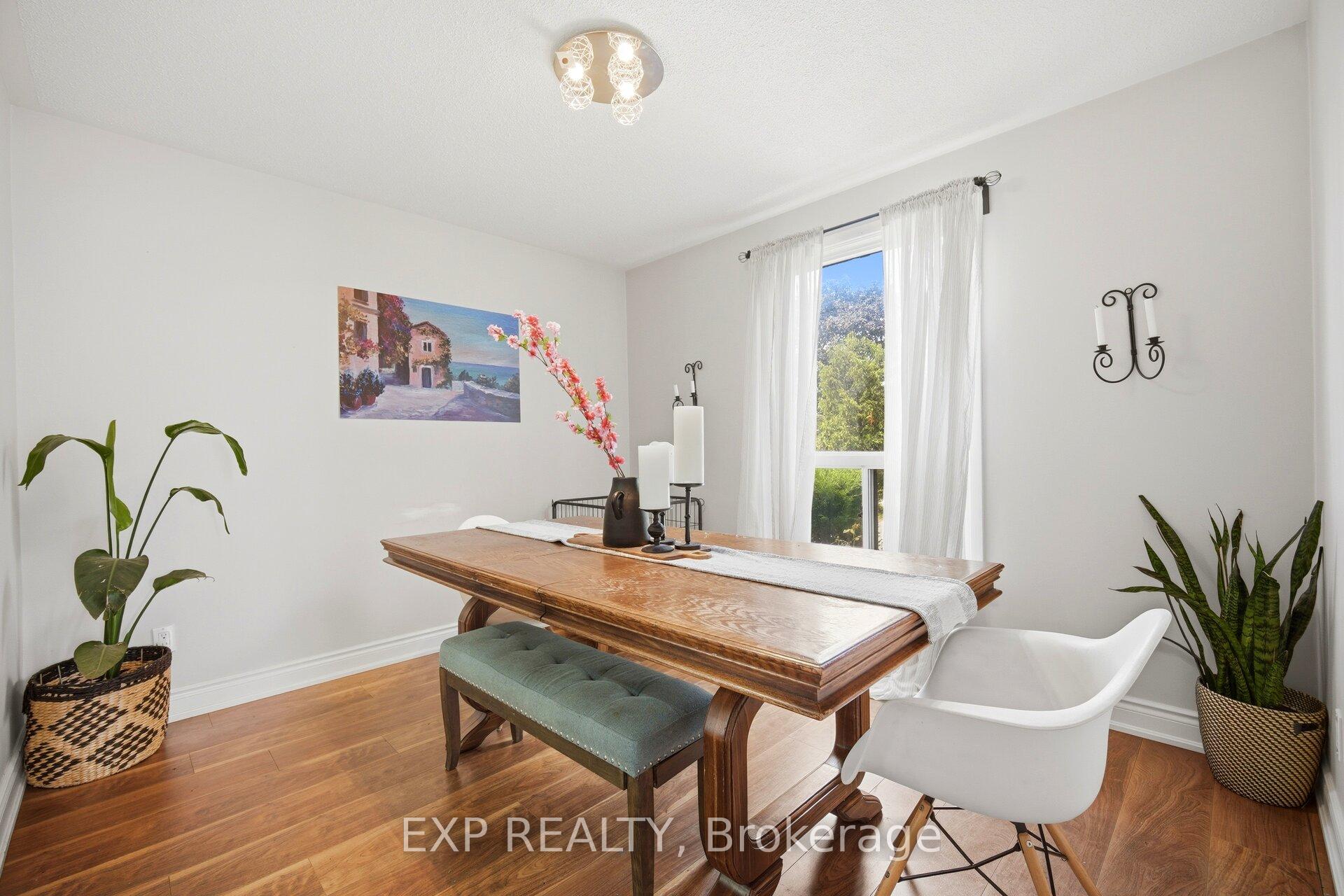 Photo 15 of 33 Earlsdale Crescent, Brampton, Southgate — HOMEH