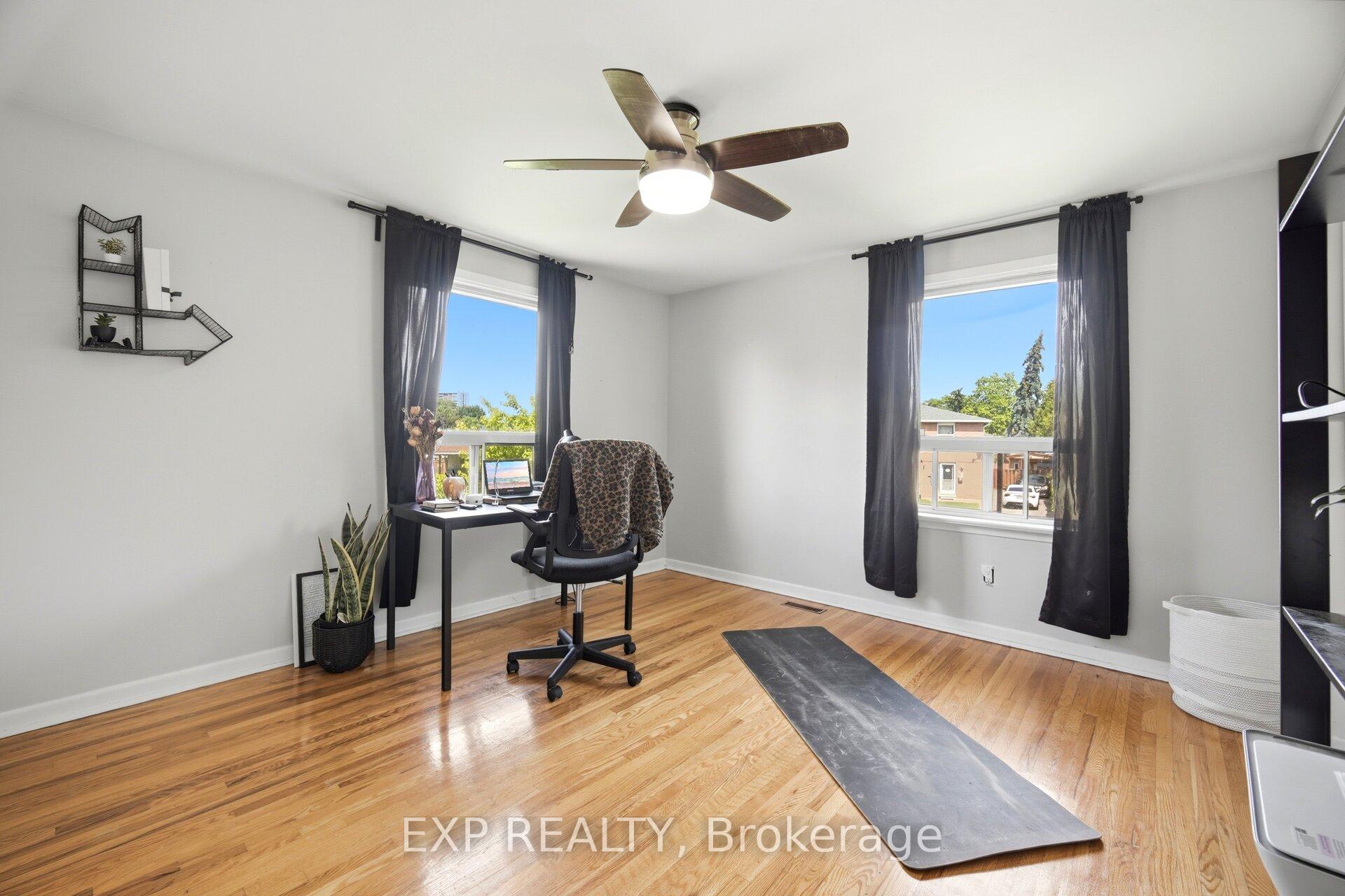 Photo 21 of 33 Earlsdale Crescent, Brampton, Southgate — HOMEH