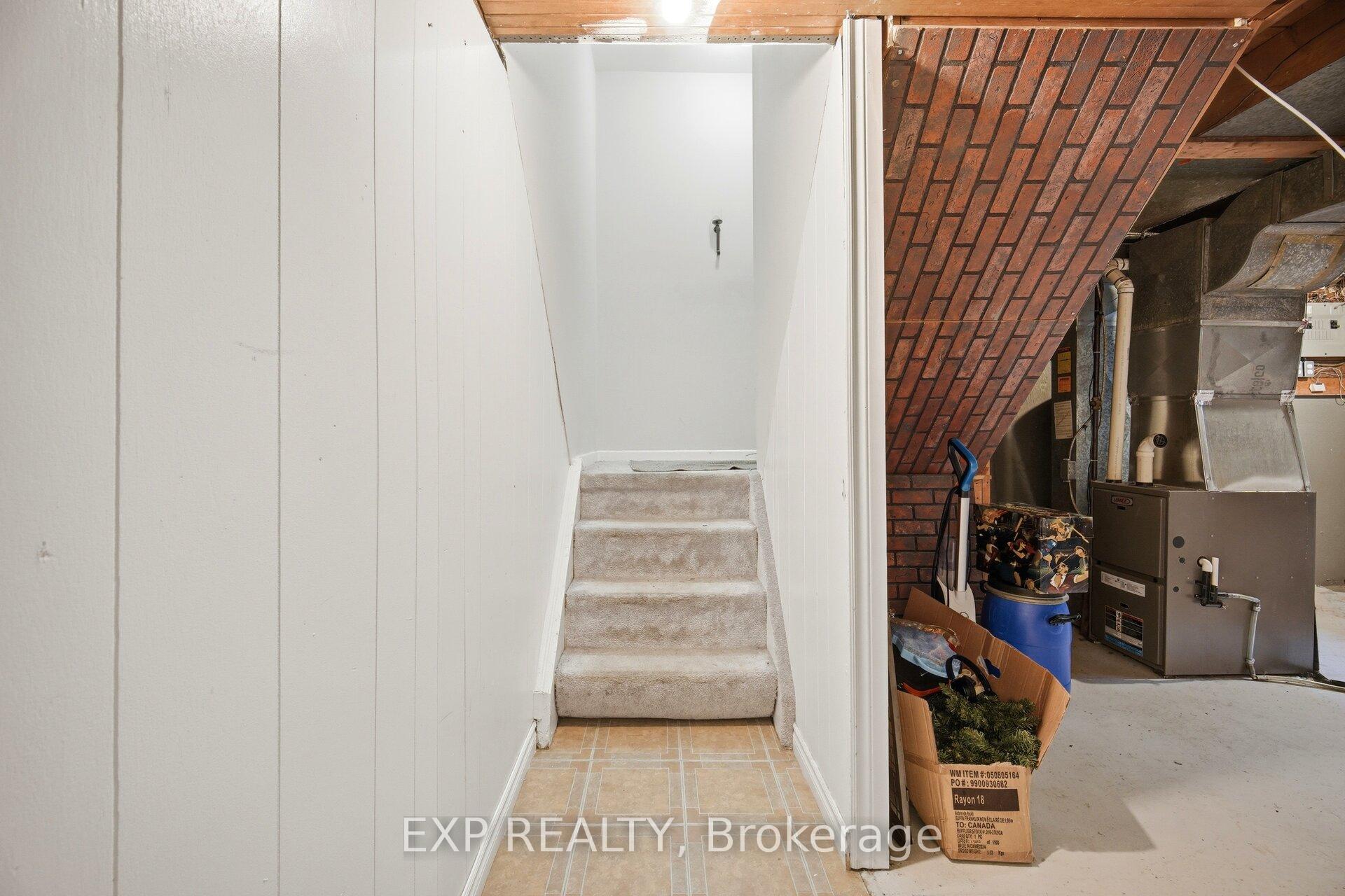 Photo 25 of 33 Earlsdale Crescent, Brampton, Southgate — HOMEH