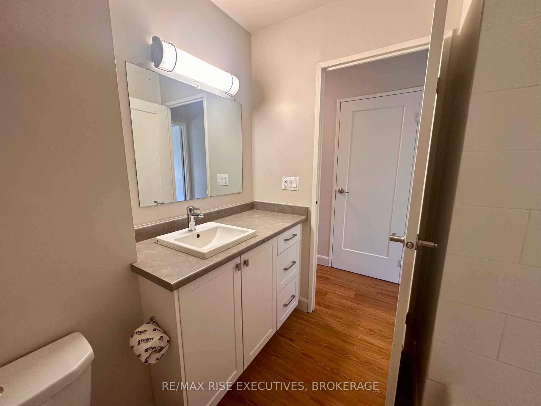 Photo 8 of Unit 301, 1020 Pembridge Crescent, Kingston, North of Taylor-Kidd Blvd — HOMEH