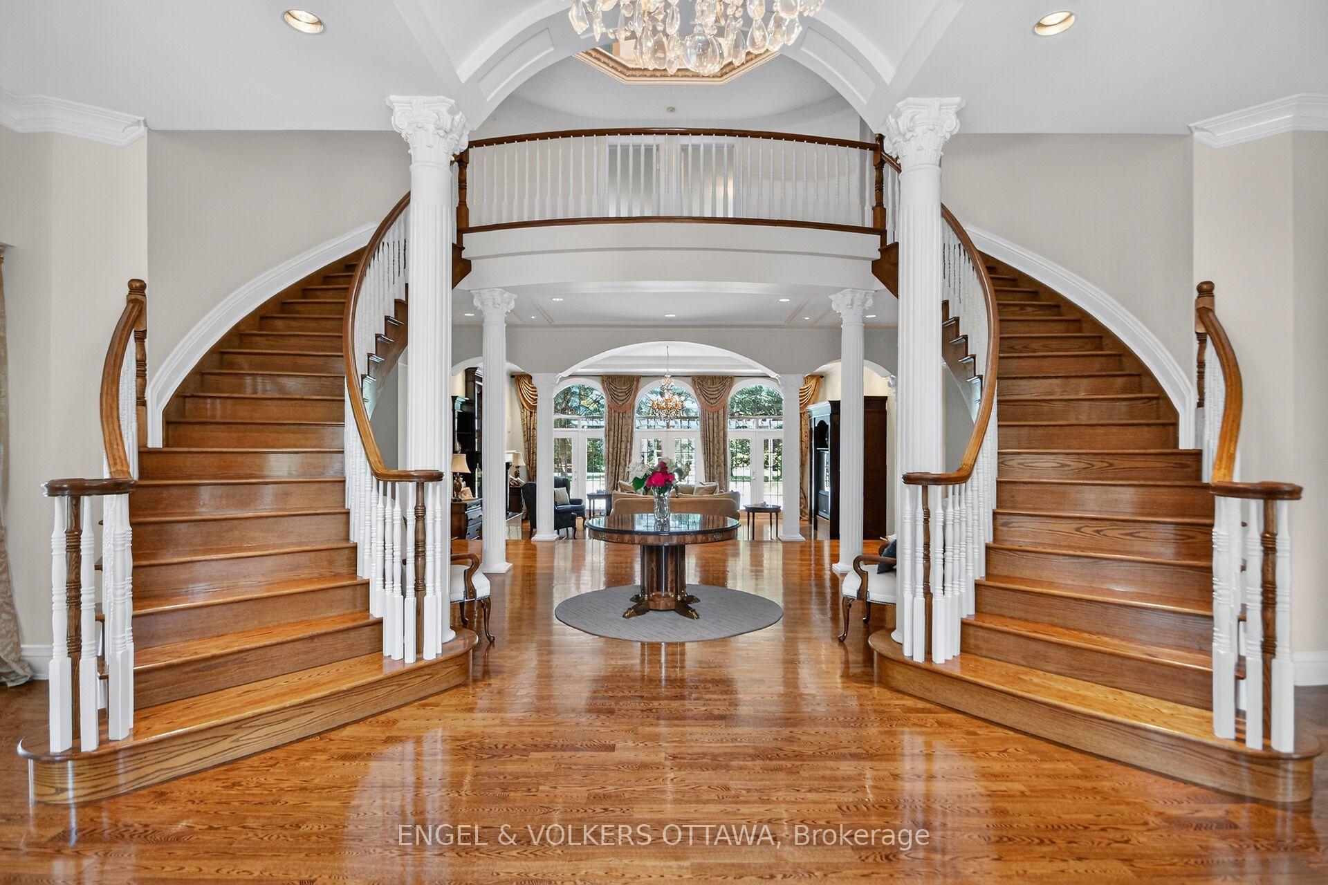 Photo 5 of 36 Cedarhill Drive, Ottawa, Cedar Hill/Orchard Estates — HOMEH
