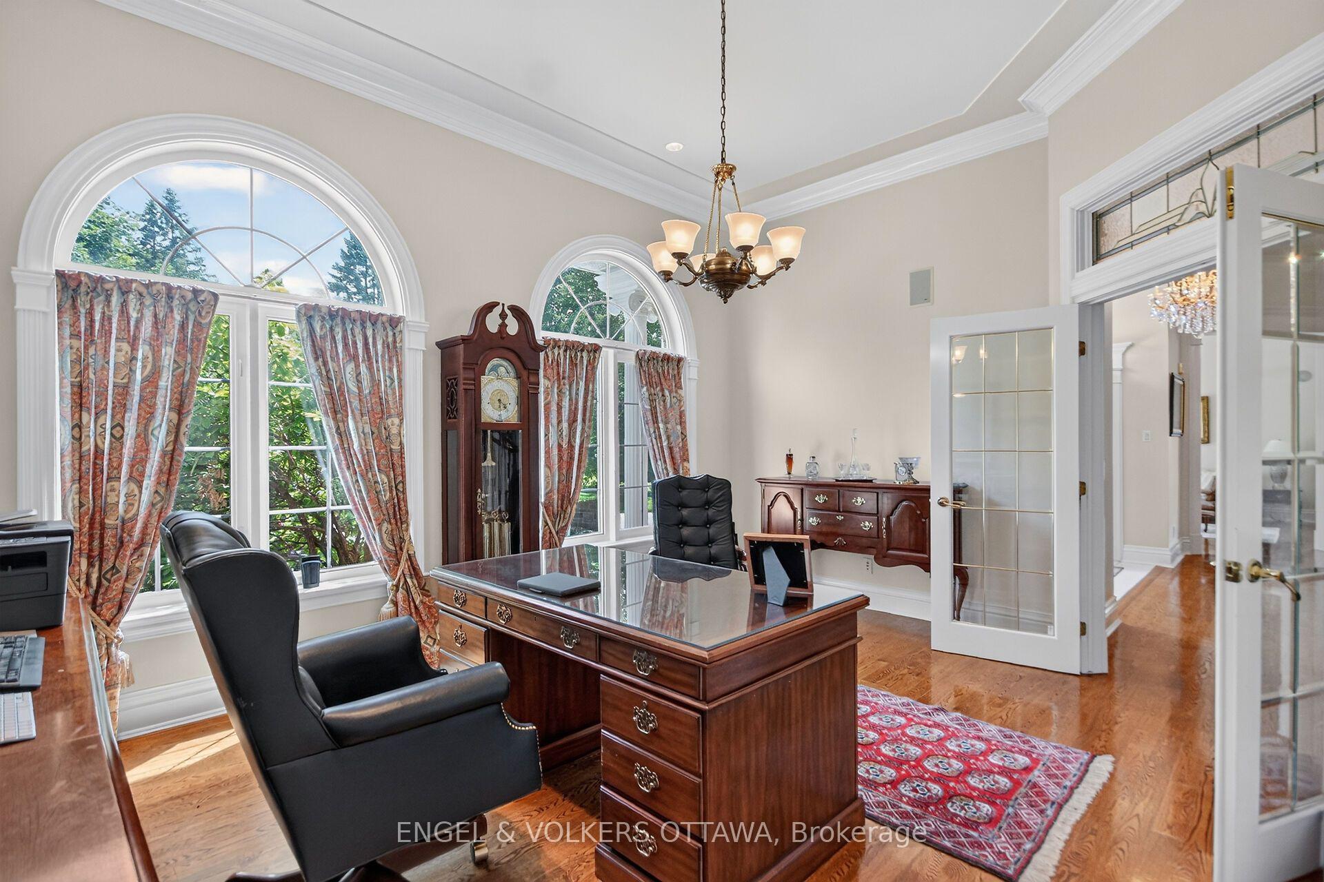 Photo 23 of 36 Cedarhill Drive, Ottawa, Cedar Hill/Orchard Estates — HOMEH