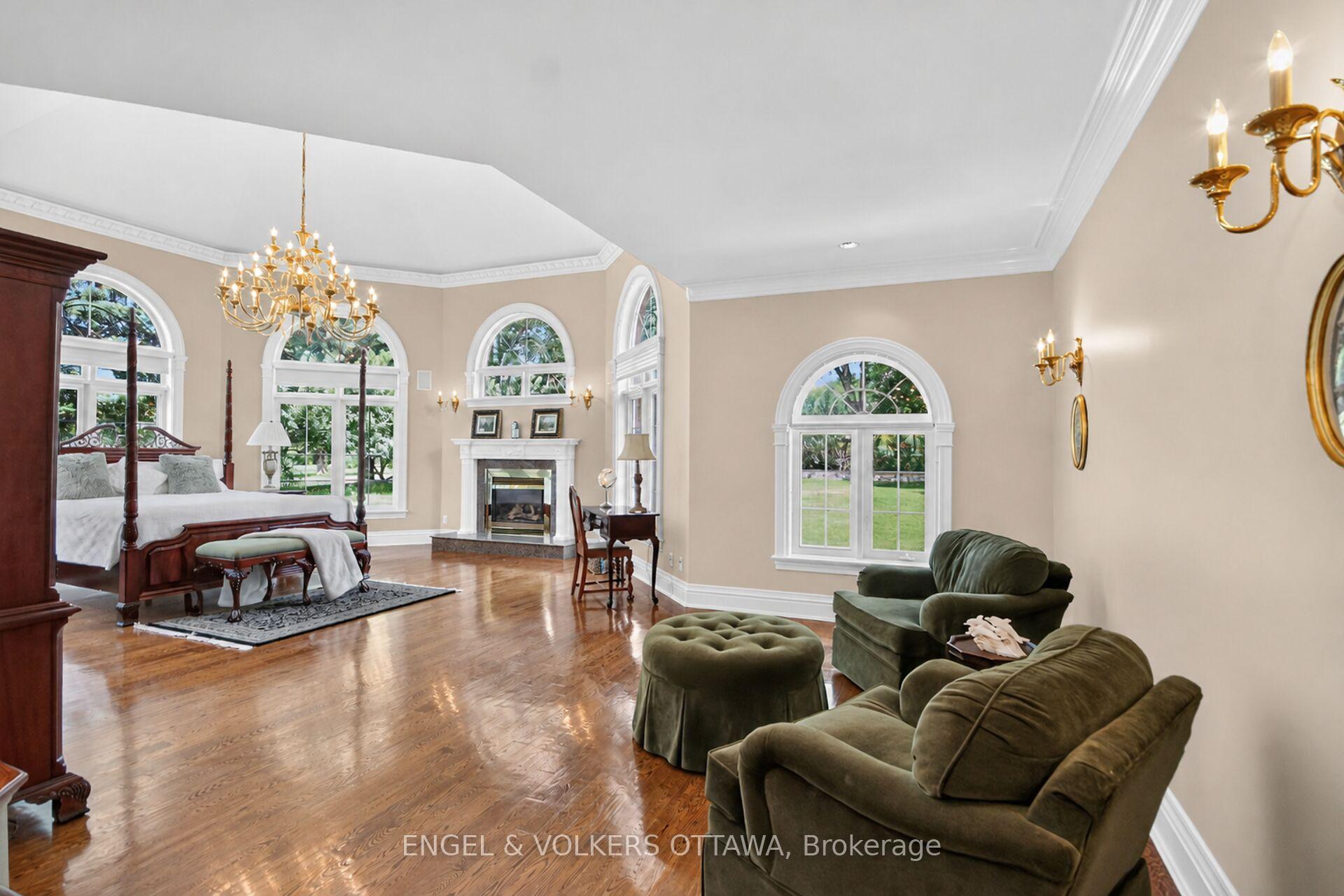 Photo 25 of 36 Cedarhill Drive, Ottawa, Cedar Hill/Orchard Estates — HOMEH