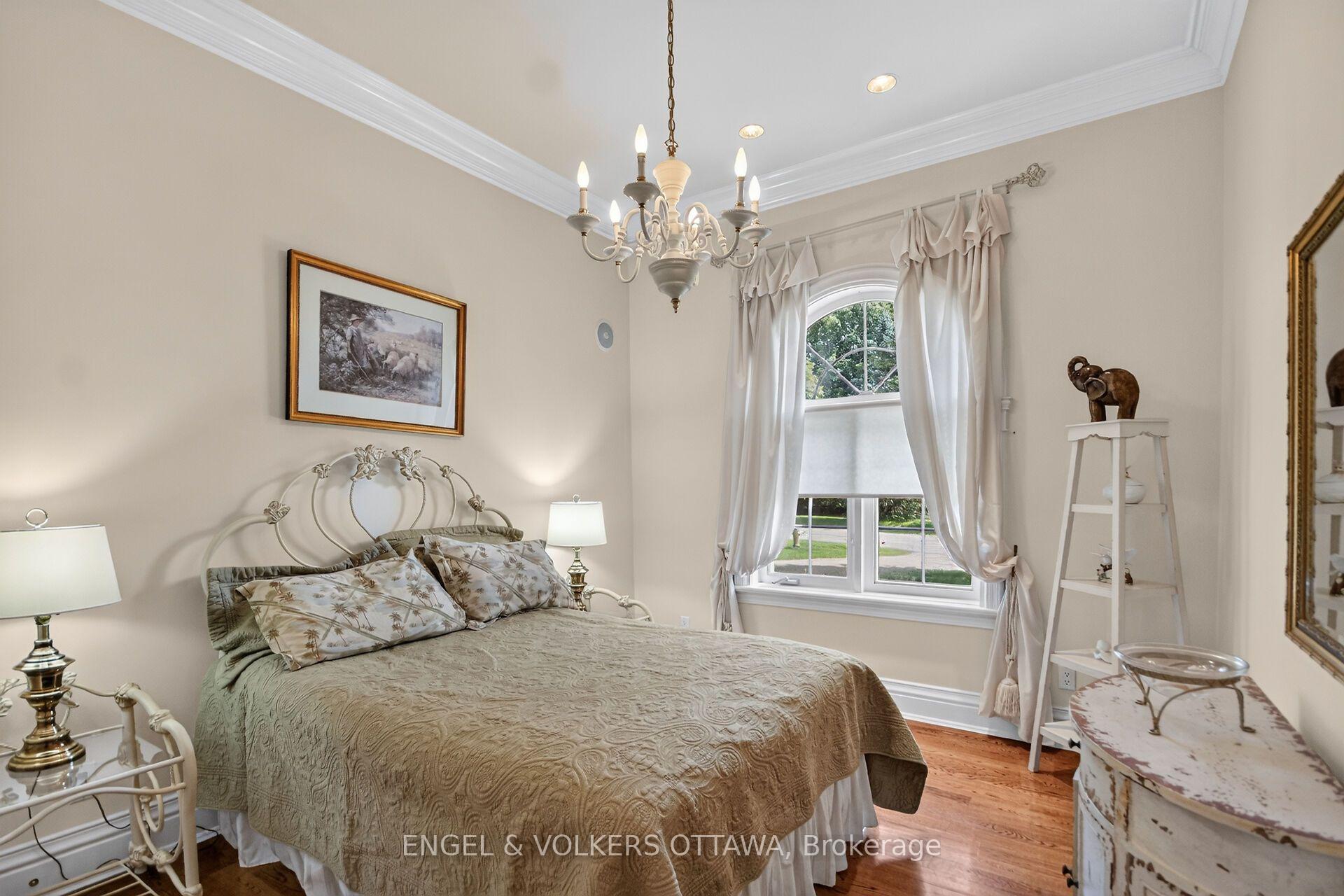 Photo 30 of 36 Cedarhill Drive, Ottawa, Cedar Hill/Orchard Estates — HOMEH