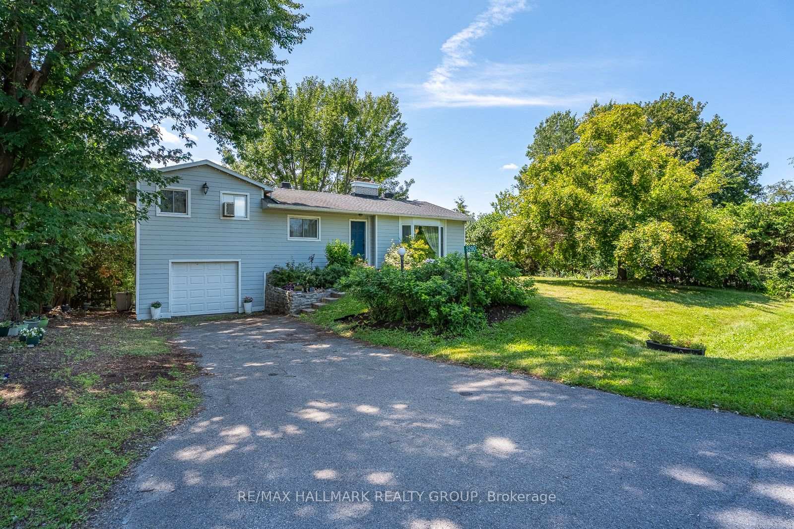Photo 1 of 5290 Driscoll Drive, Ottawa, Manotick Long Island & Nicholls Island — HOMEH
