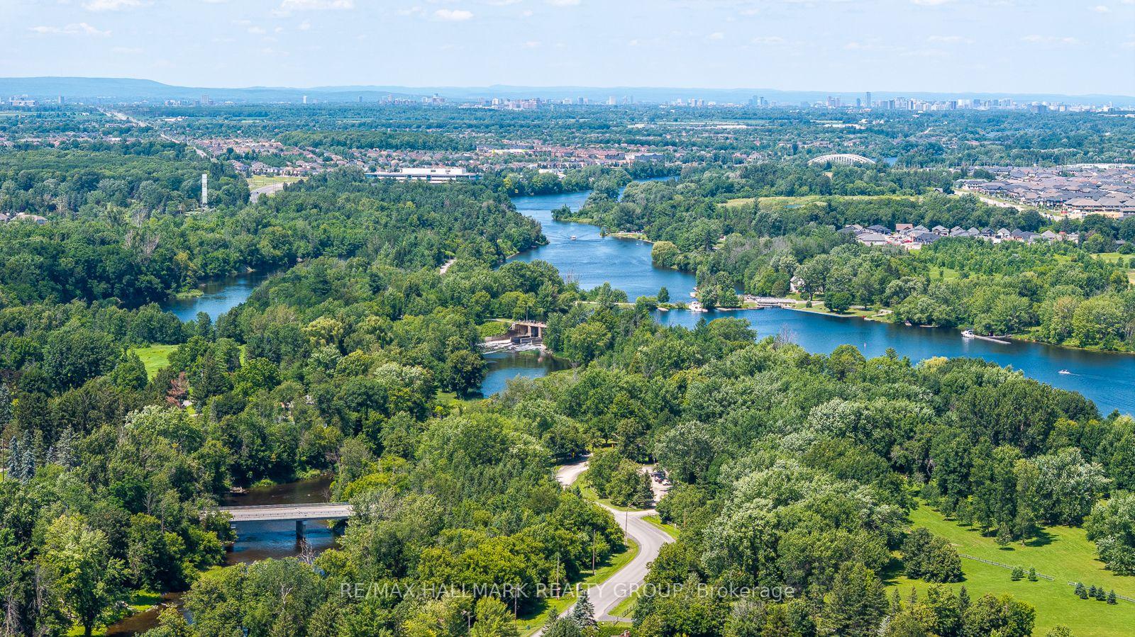 Photo 21 of 5290 Driscoll Drive, Ottawa, Manotick Long Island & Nicholls Island — HOMEH