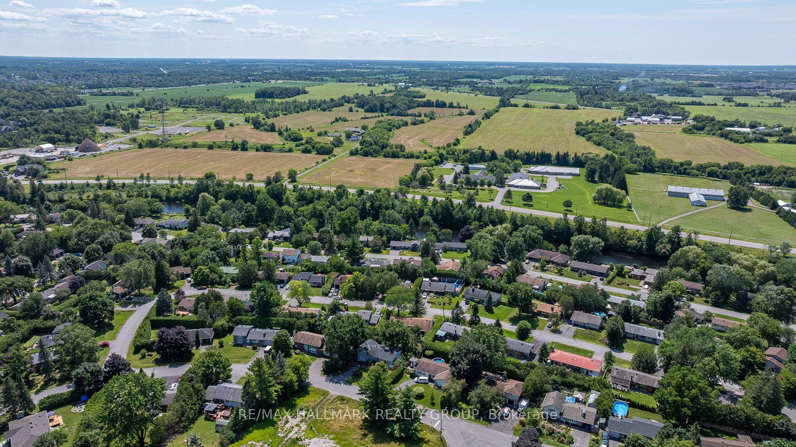 Photo 27 of 5290 Driscoll Drive, Ottawa, Manotick Long Island & Nicholls Island — HOMEH