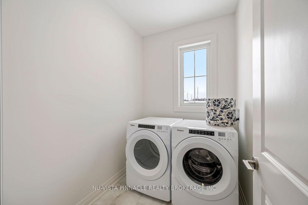 Photo 9 of Unit 4, 2605 Kettering Place, London, South U — HOMEH