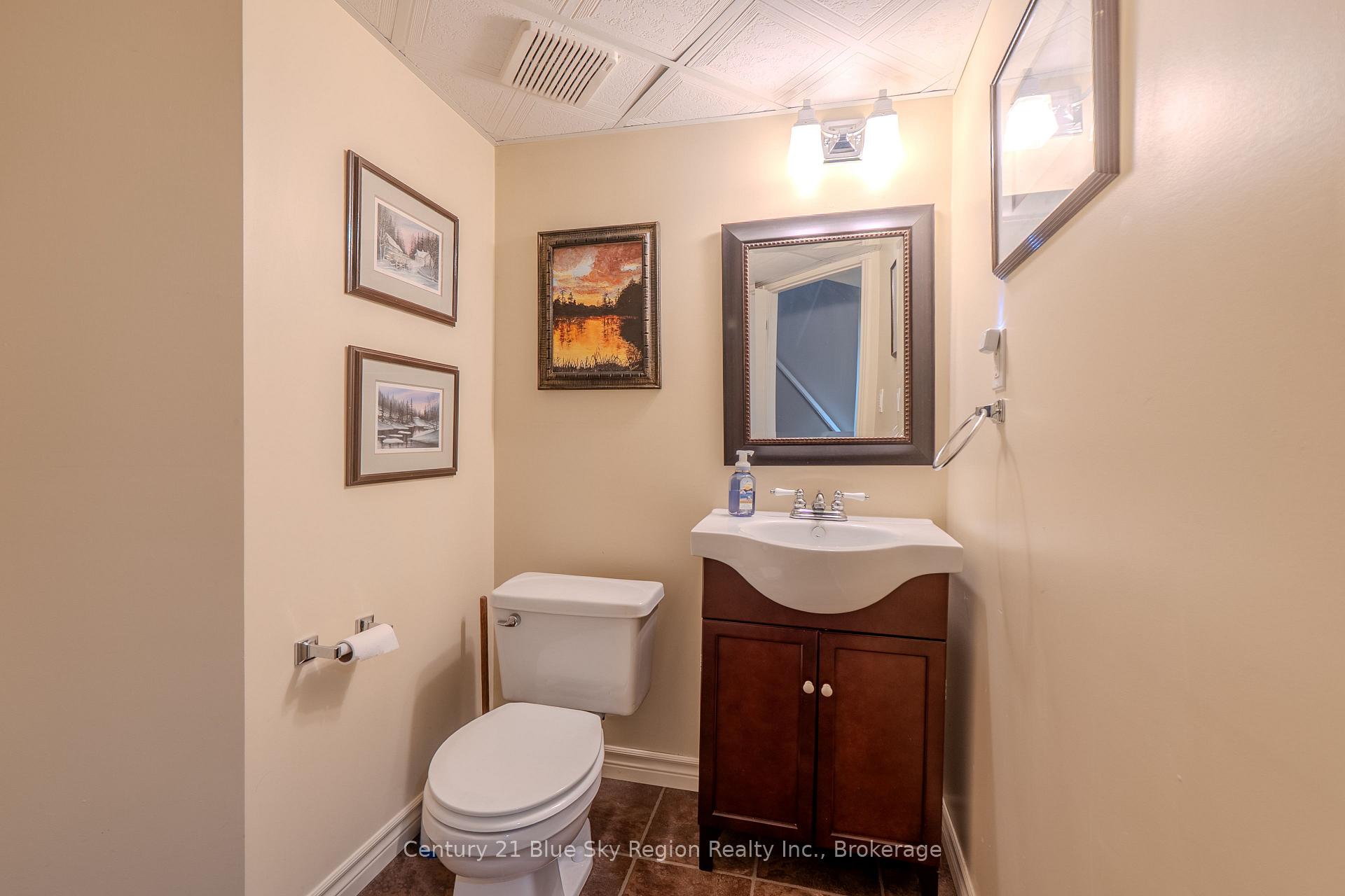 Photo 36 of 661 Tackaberry Drive, North Bay, West End — HOMEH