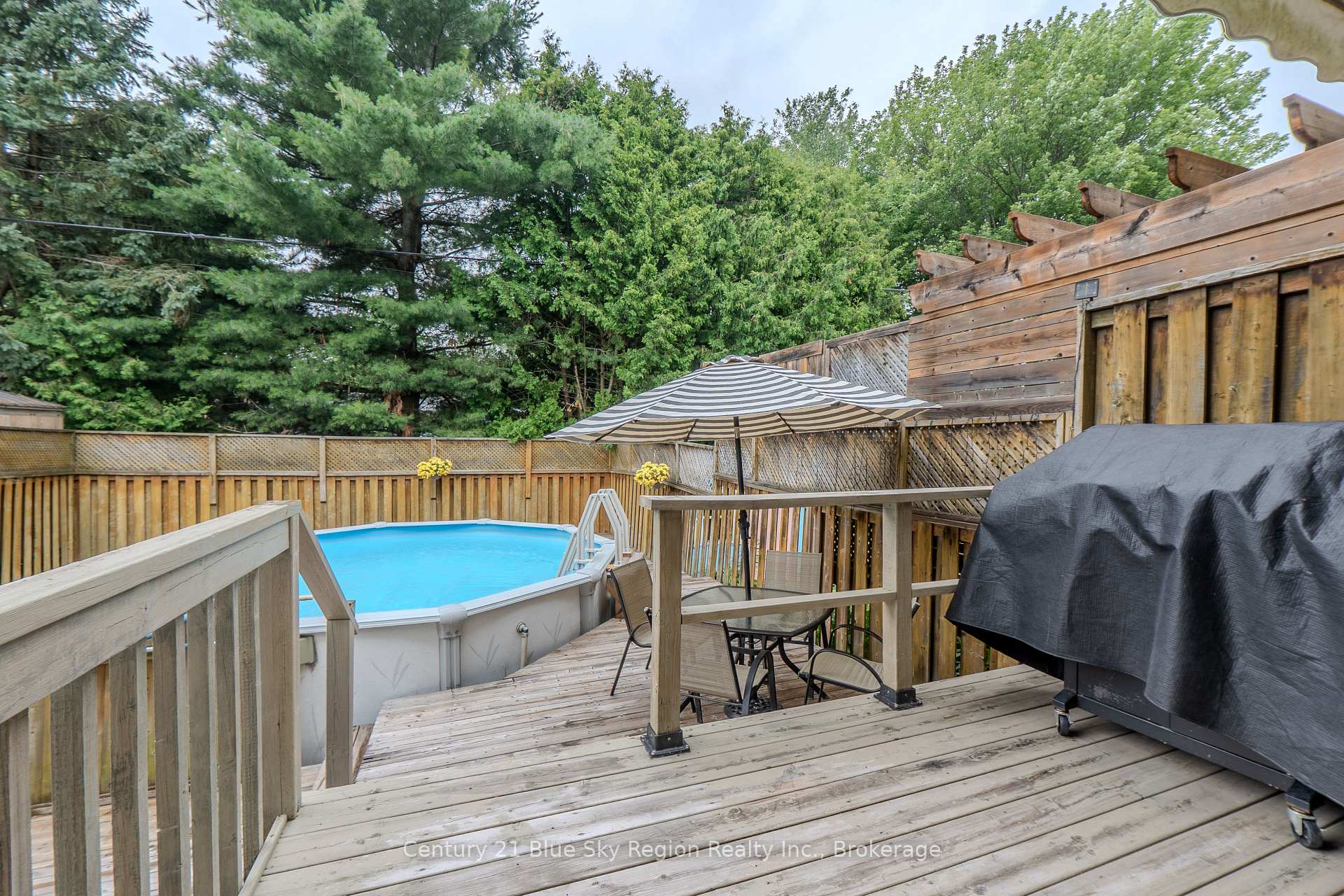 Photo 38 of 661 Tackaberry Drive, North Bay, West End — HOMEH