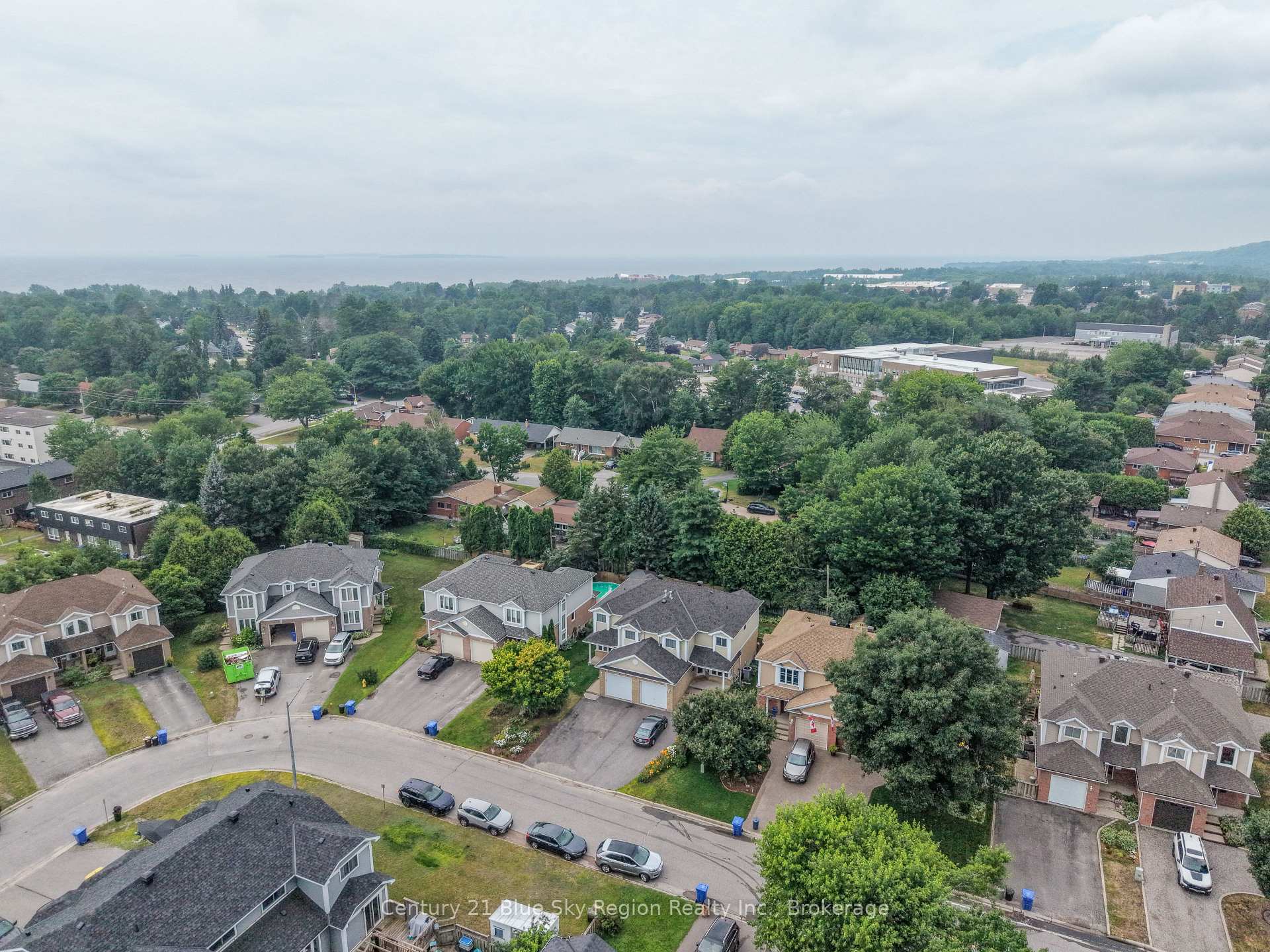 Photo 44 of 661 Tackaberry Drive, North Bay, West End — HOMEH
