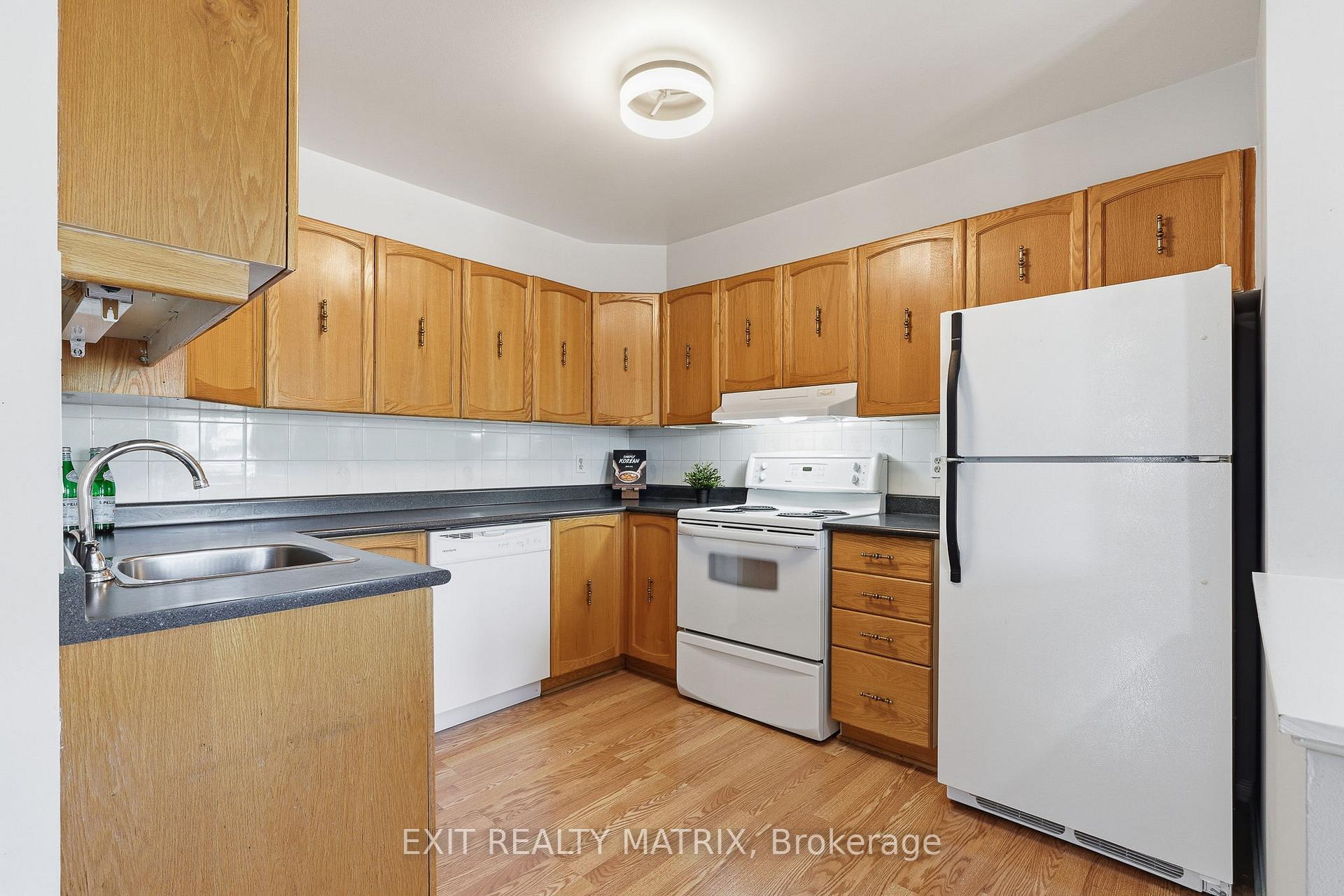 Photo 9 of Unit 205, 495 Canteval Terrace, Ottawa, Fallingbrook/Pineridge — HOMEH