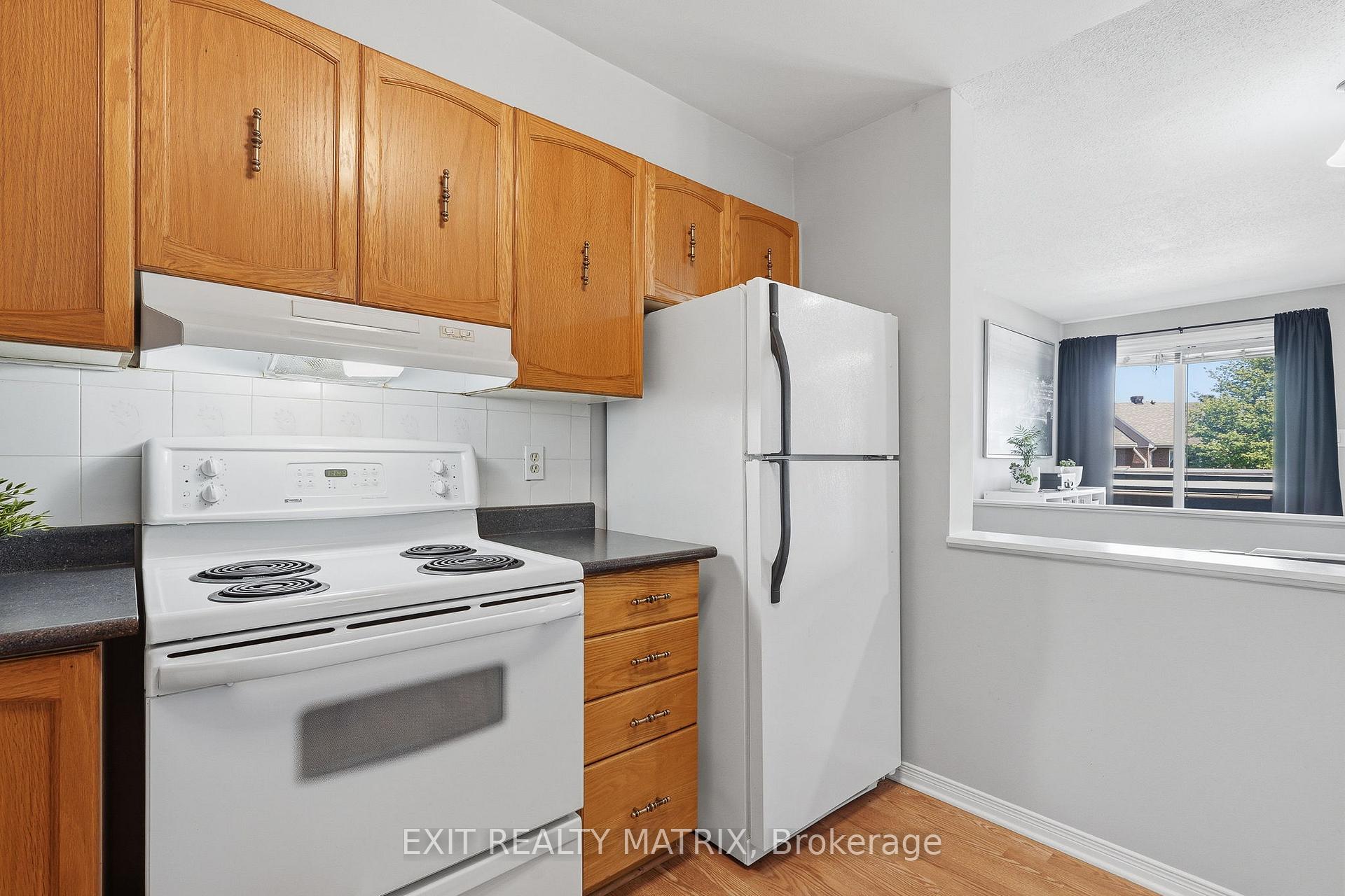 Photo 11 of Unit 205, 495 Canteval Terrace, Ottawa, Fallingbrook/Pineridge — HOMEH