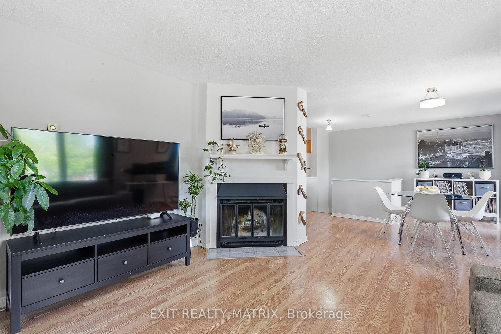 Photo 14 of Unit 205, 495 Canteval Terrace, Ottawa, Fallingbrook/Pineridge — HOMEH