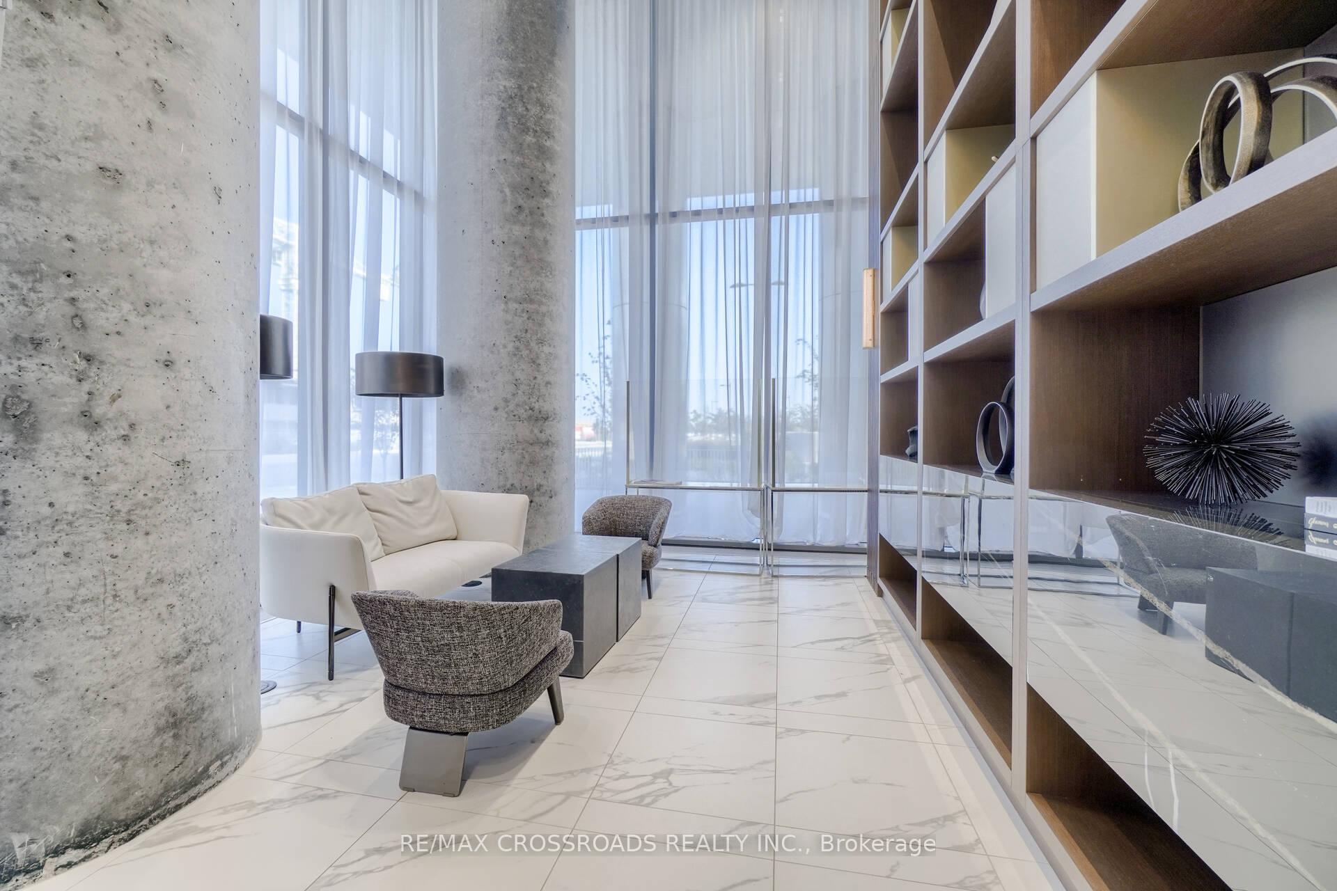Photo 4 of Unit 4009, 950 Portage Parkway, Vaughan, Vaughan Corporate Centre — HOMEH