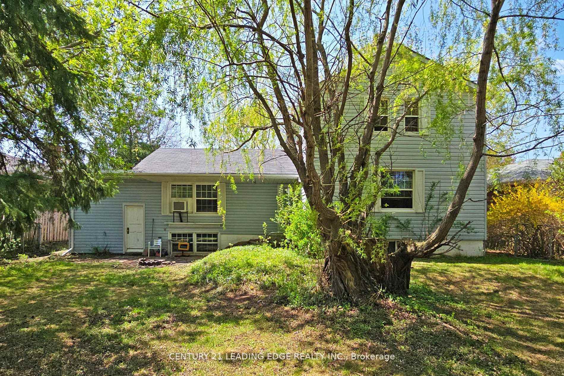 Photo 35 of Unit B, 21 Wexford Boulevard, Scarborough, Wexford-Maryvale — HOMEH