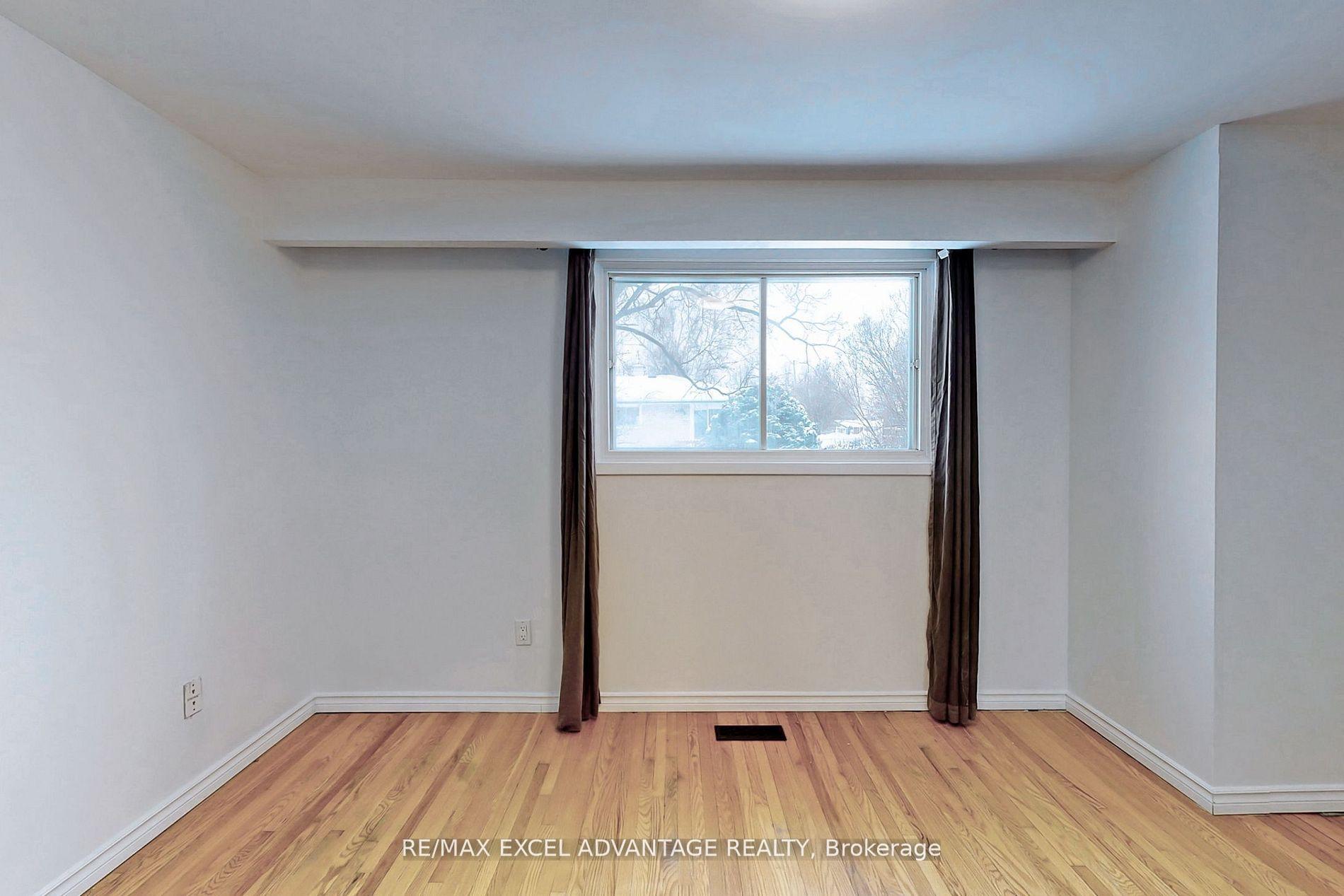 Photo 17 of Unit Main, 274 Harmony Road N, Oshawa, Eastdale — HOMEH