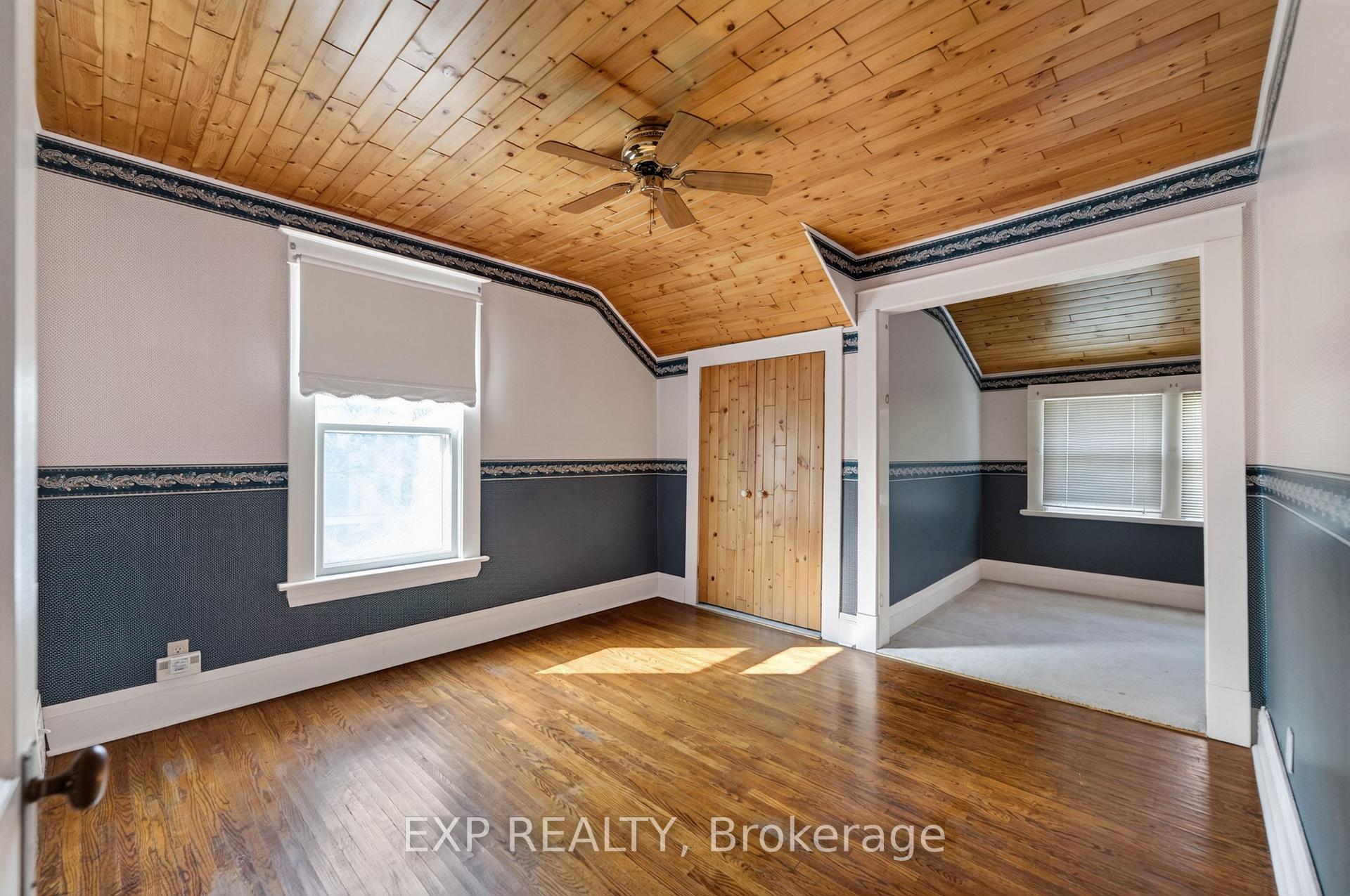 Photo 21 of 8289 Willoughby Drive, Niagara Falls, Chippawa — HOMEH