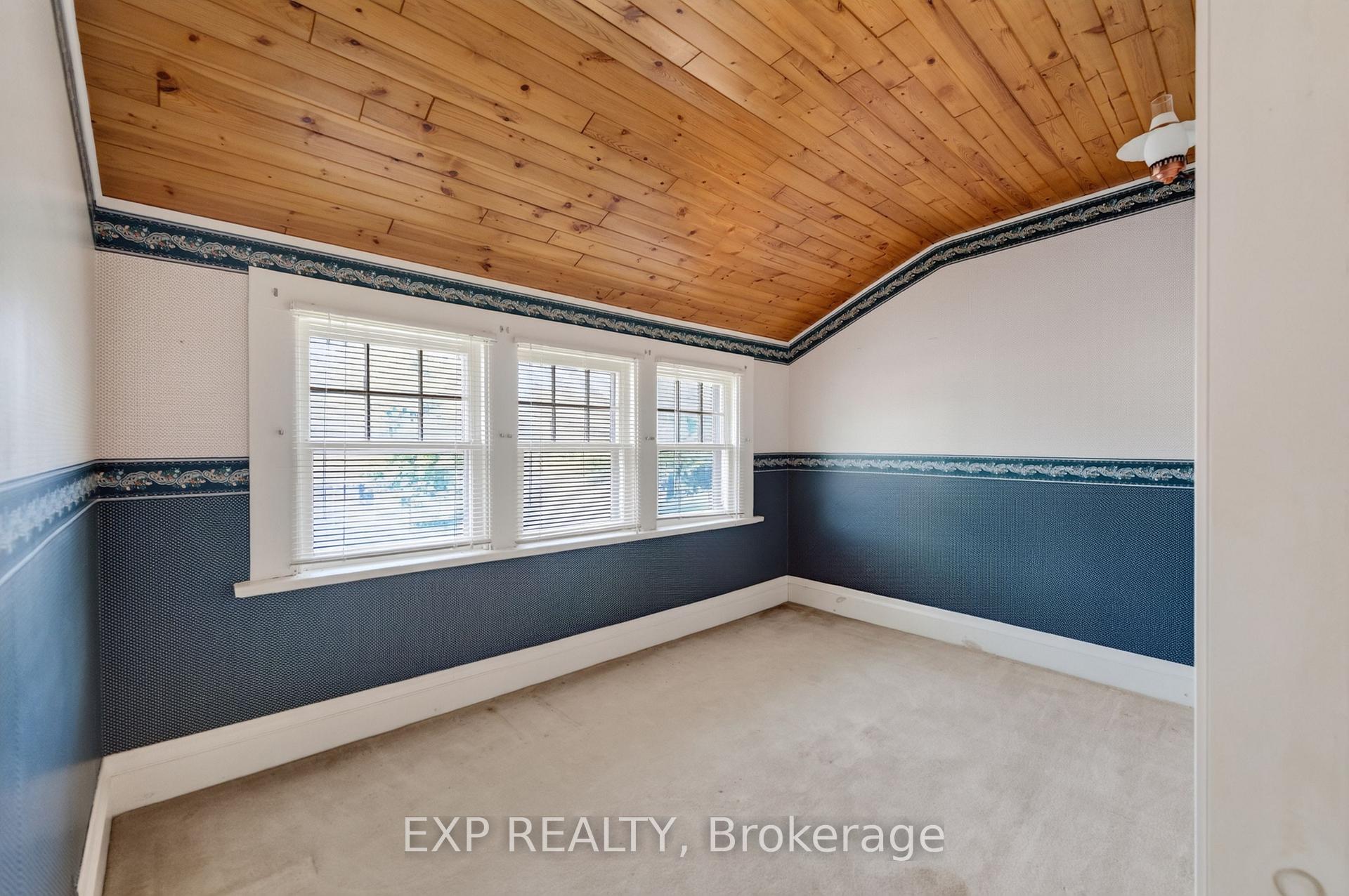 Photo 22 of 8289 Willoughby Drive, Niagara Falls, Chippawa — HOMEH