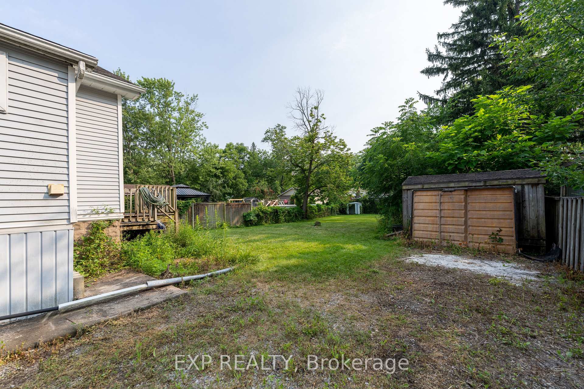 Photo 36 of 8289 Willoughby Drive, Niagara Falls, Chippawa — HOMEH