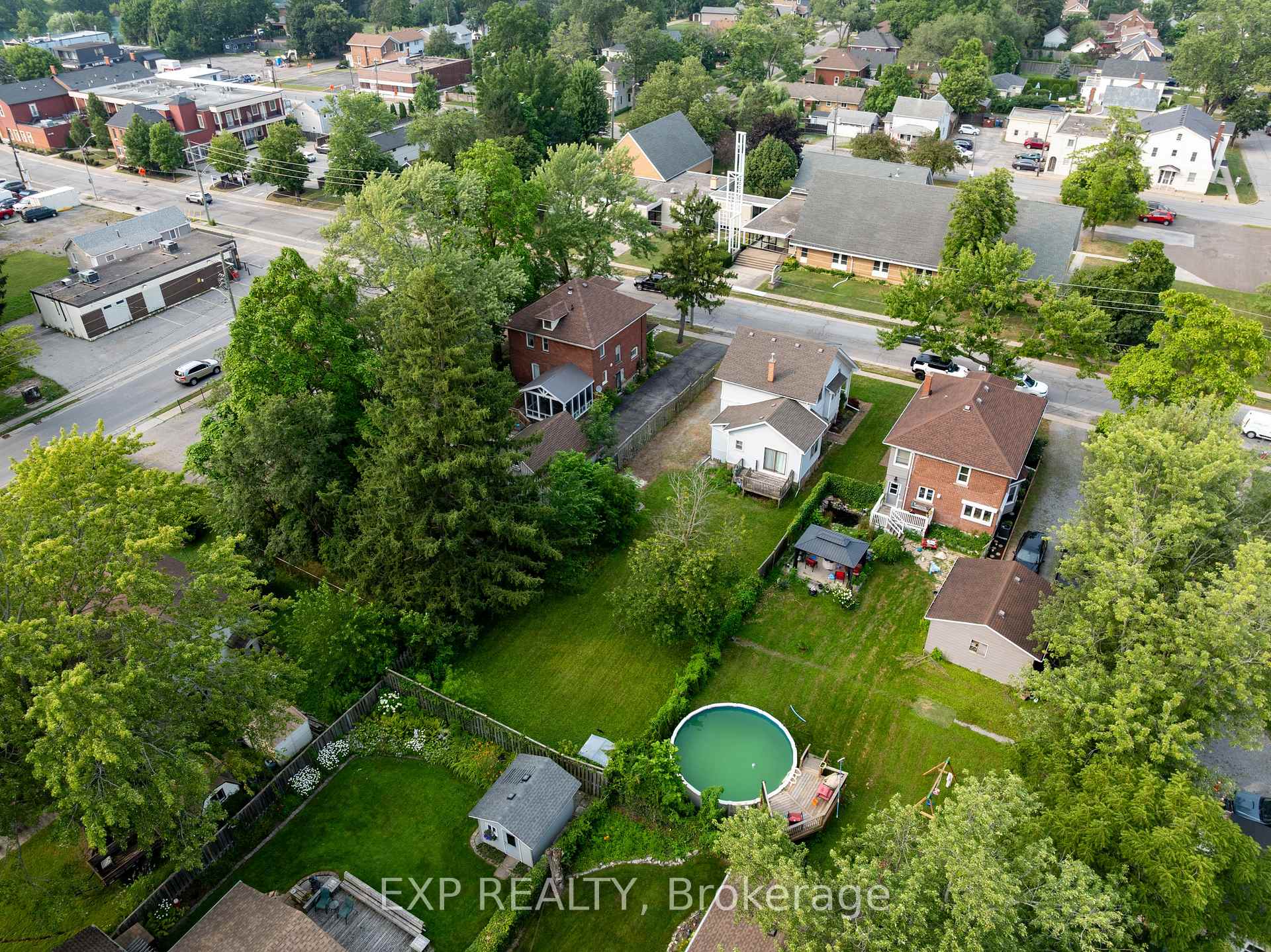 Photo 37 of 8289 Willoughby Drive, Niagara Falls, Chippawa — HOMEH