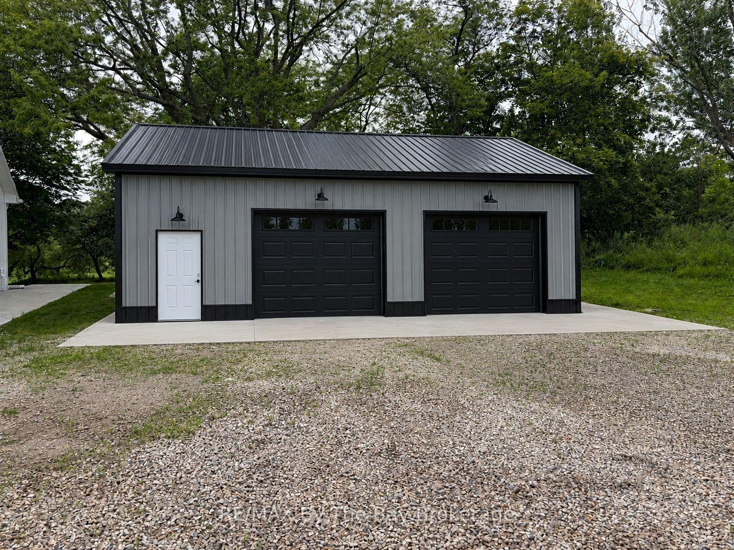 Photo 36 of 6358 Sunnidale Concession 5 Road, Clearview, Rural Clearview — HOMEH