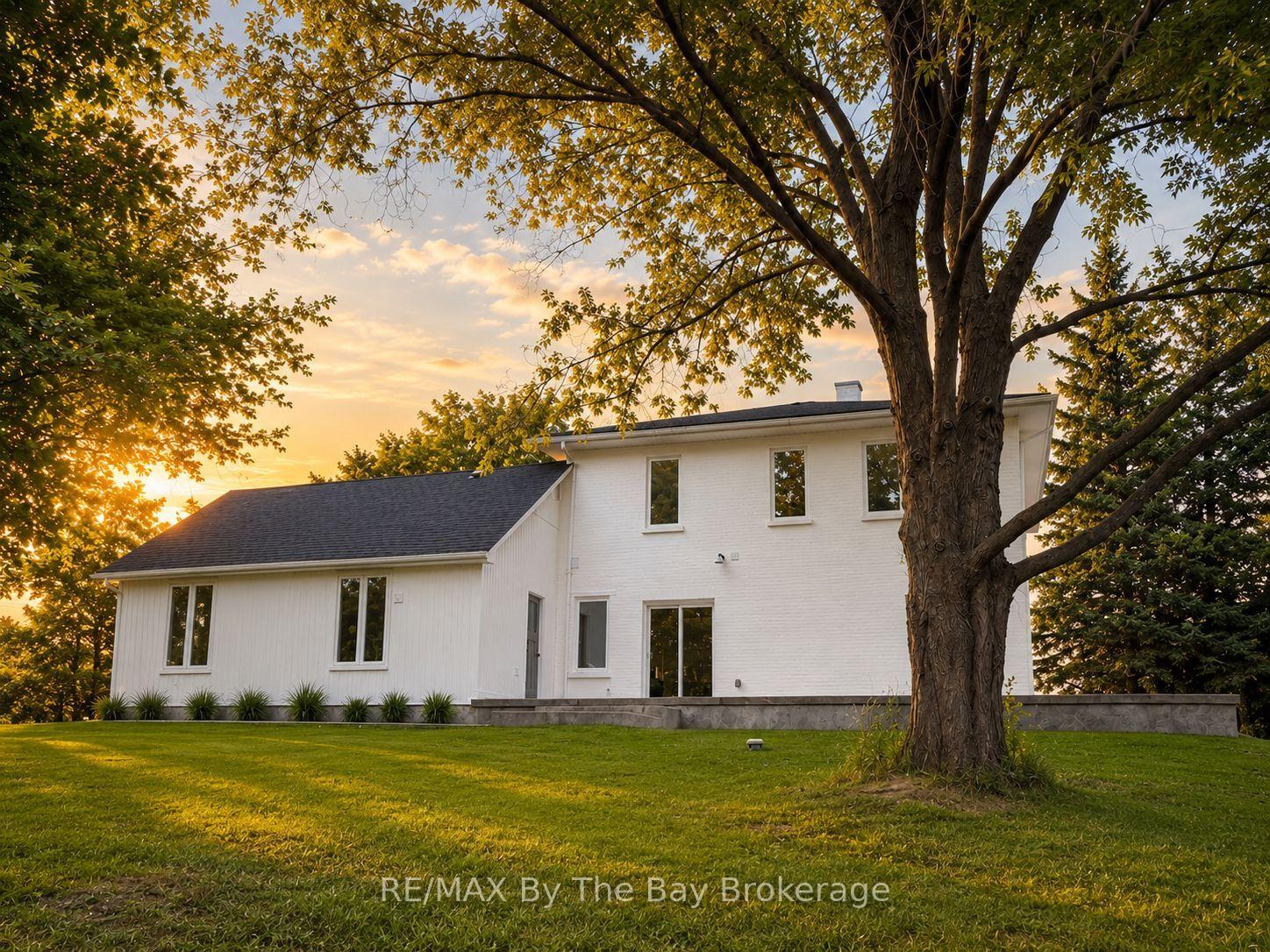 Photo 46 of 6358 Sunnidale Concession 5 Road, Clearview, Rural Clearview — HOMEH