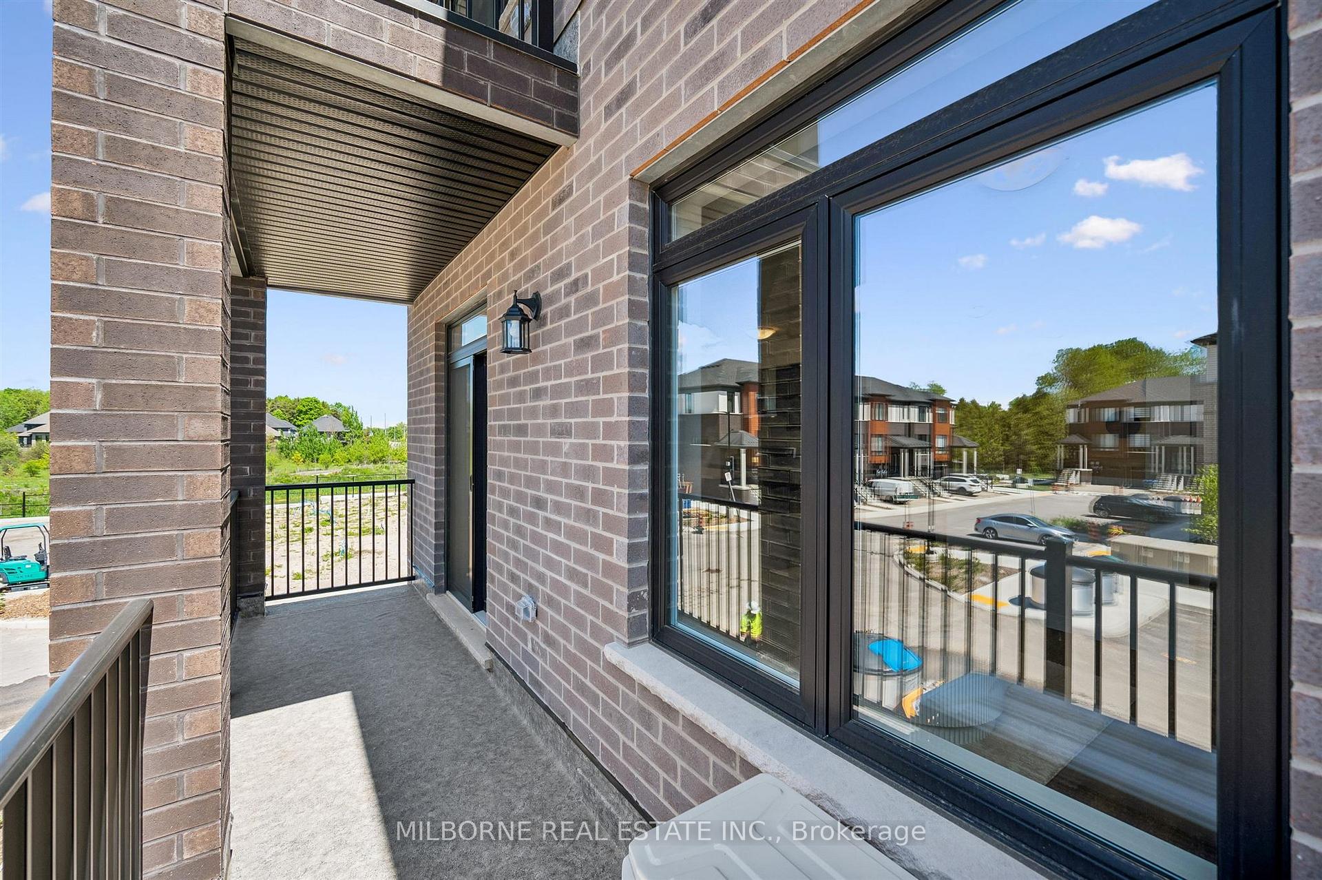 Photo 27 of 36 Thatcher Drive, Guelph, Kortright East — HOMEH