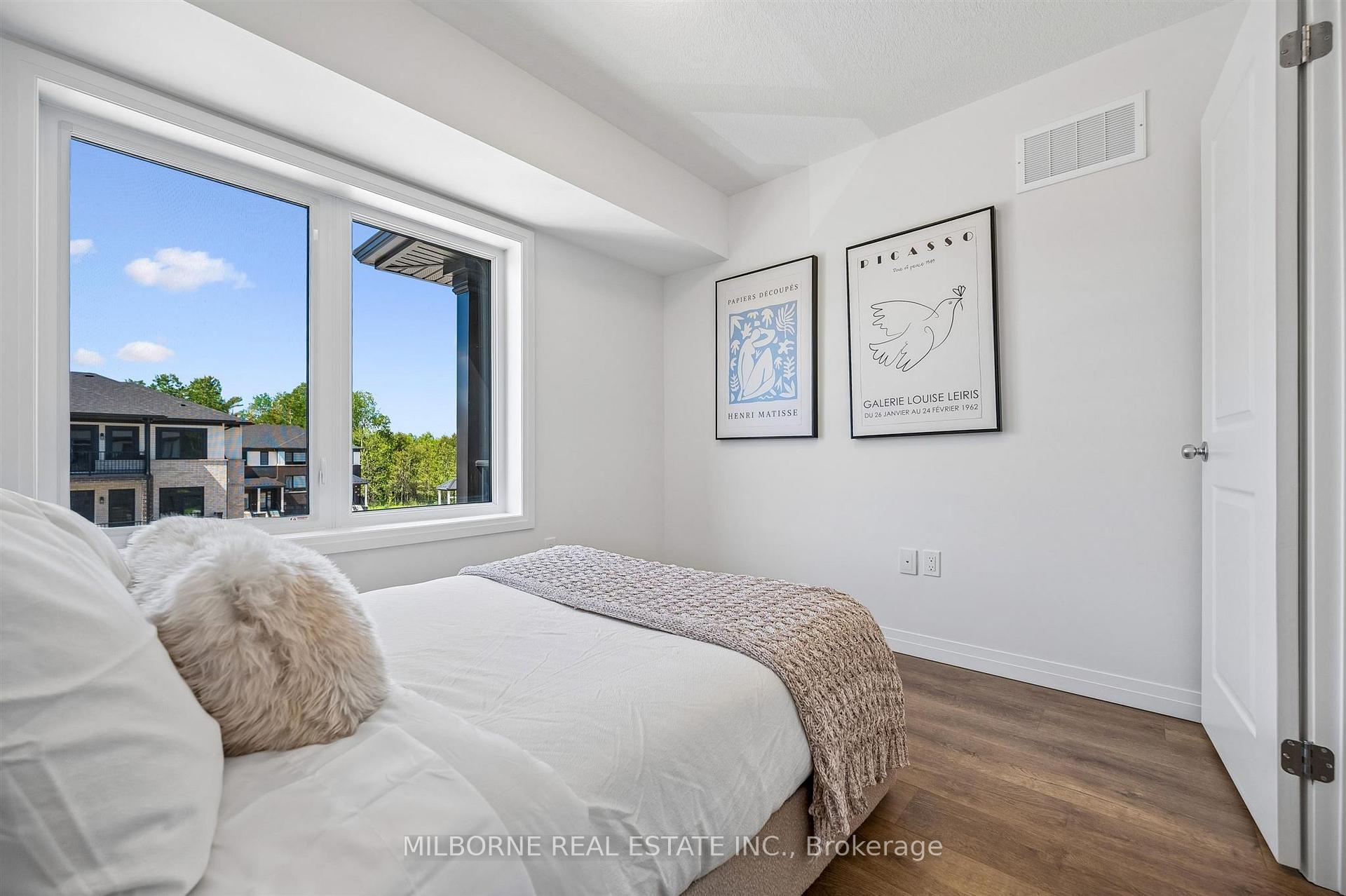 Photo 41 of 36 Thatcher Drive, Guelph, Kortright East — HOMEH