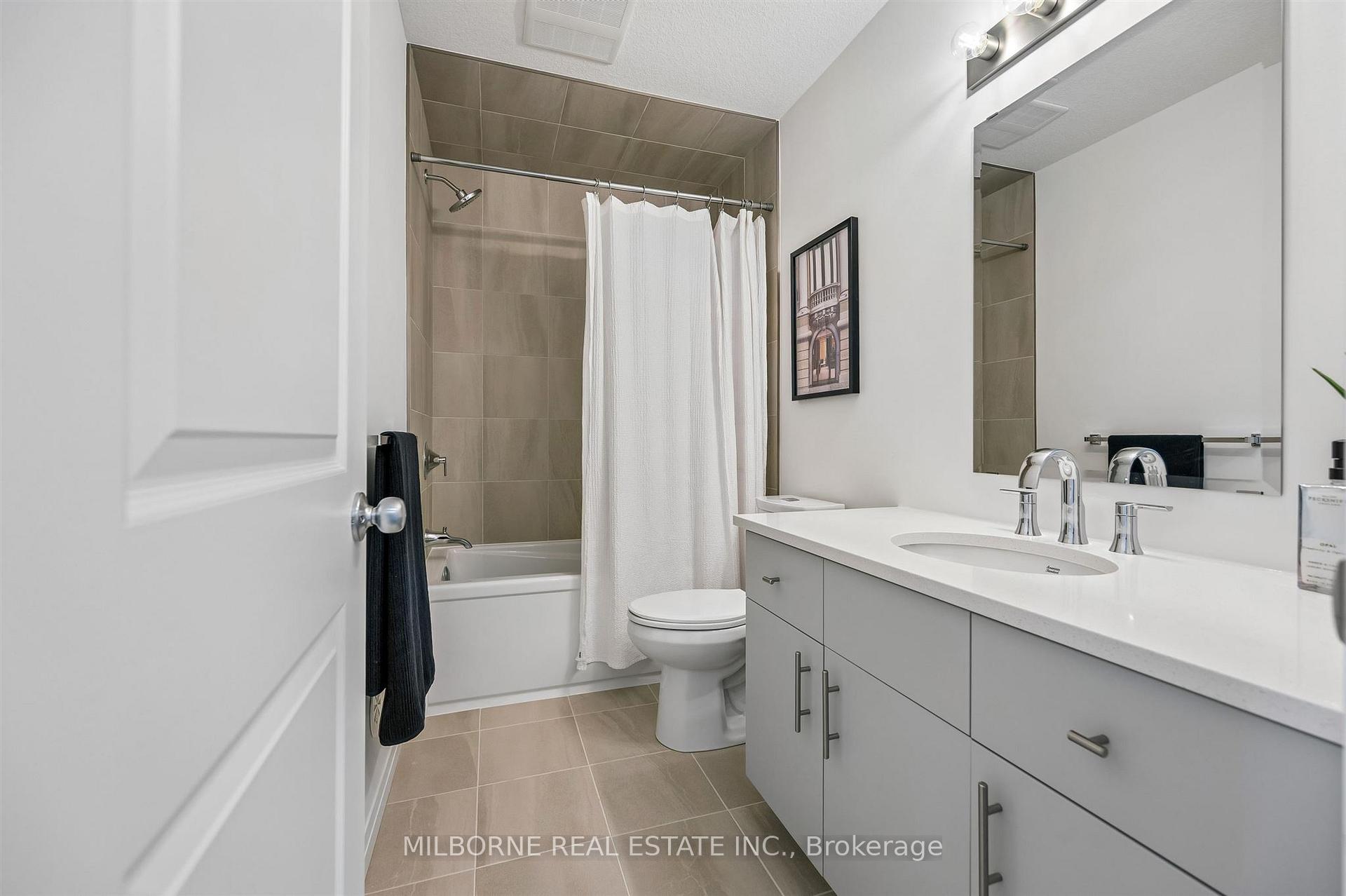 Photo 43 of 36 Thatcher Drive, Guelph, Kortright East — HOMEH
