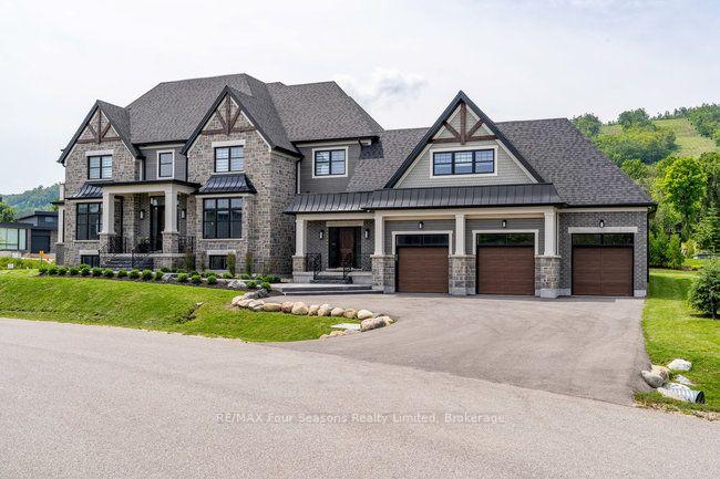 Photo 1 of 101 Grindelwald Court, Blue Mountains — HOMEH