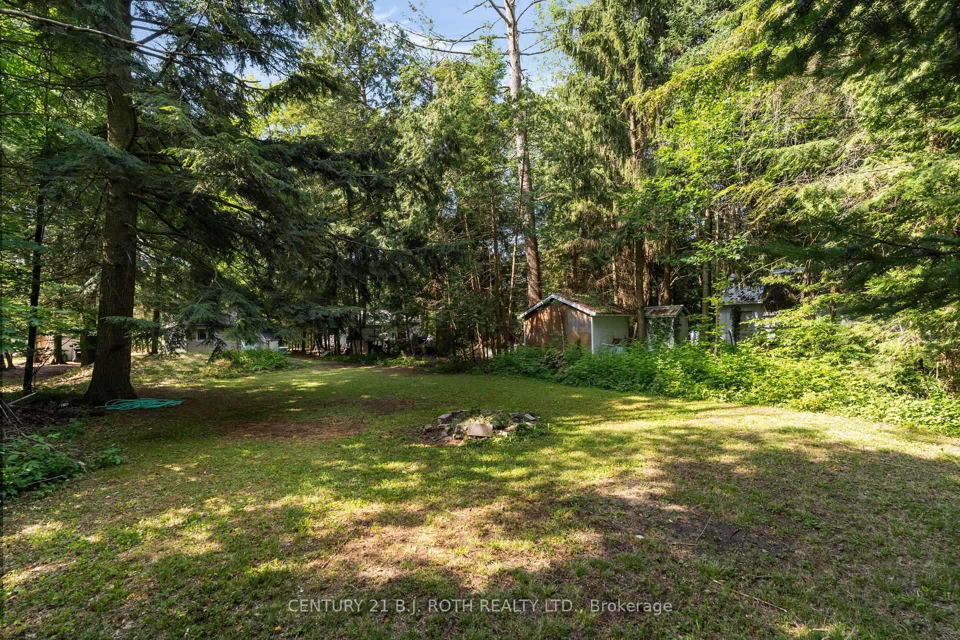 Photo 24 of 678 Pinegrove Avenue, Innisfil, Rural Innisfil — HOMEH