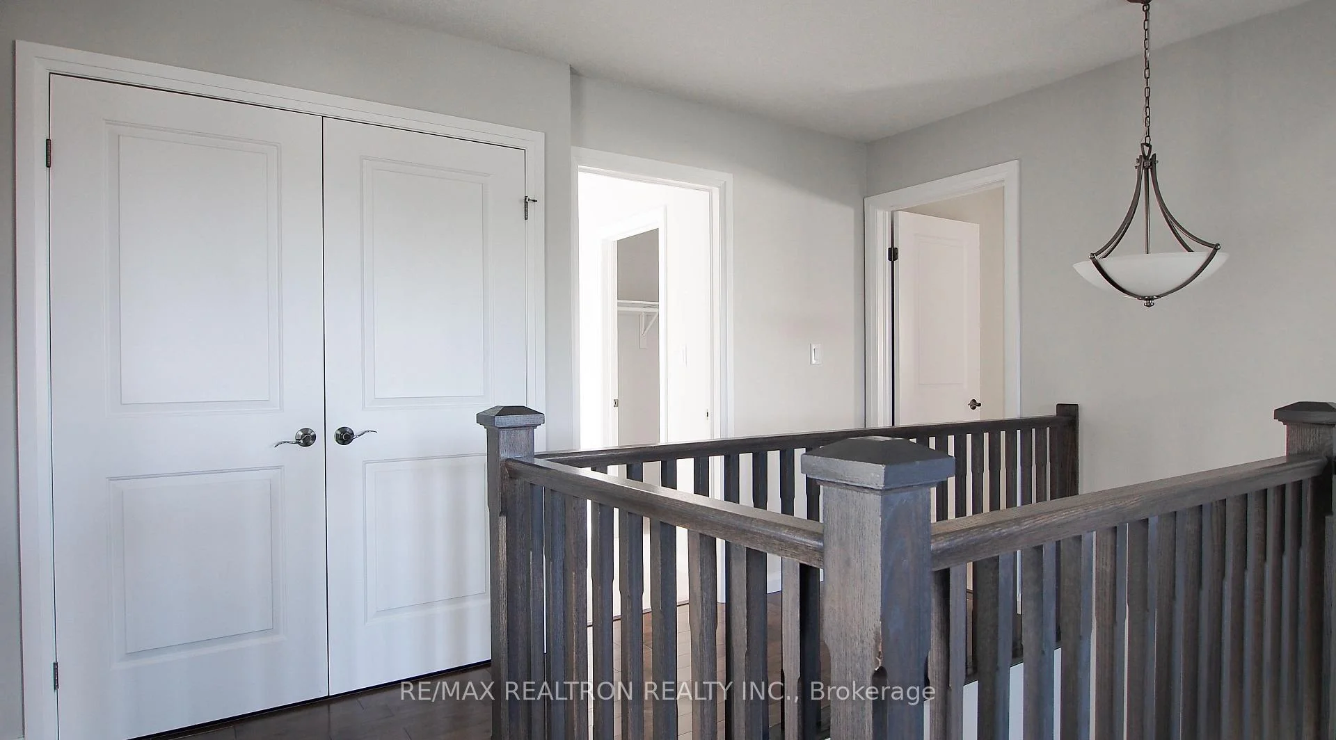 Photo 49 of 537 Sundew Drive, Waterloo, Columbia Forest/Clair Hills — HOMEH