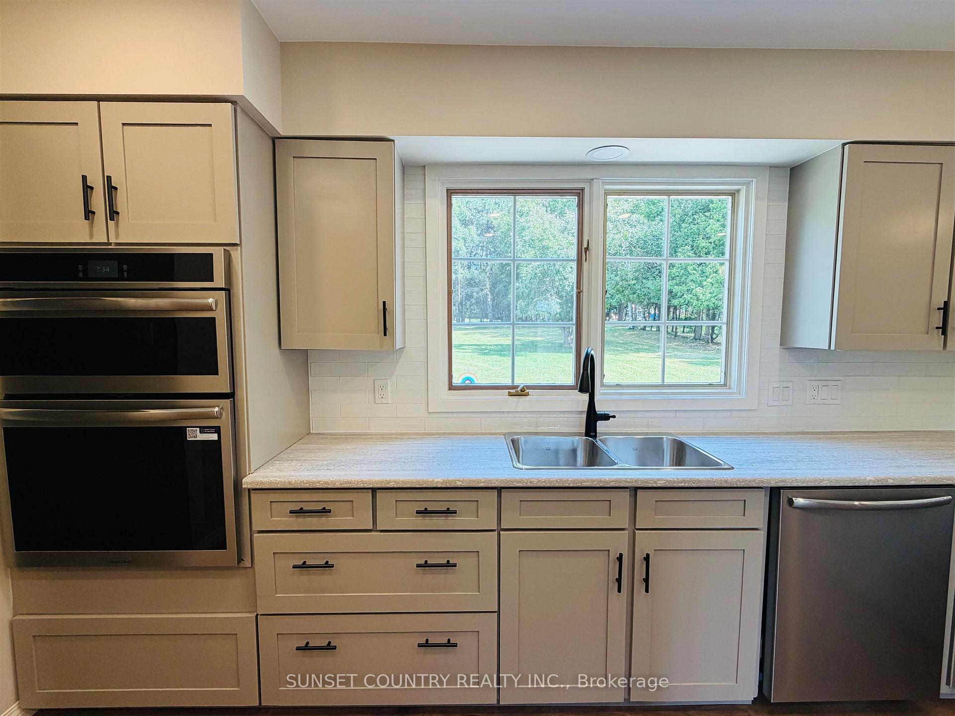 Photo 10 of 253 Riverview Drive, Dryden, Riverview — HOMEH