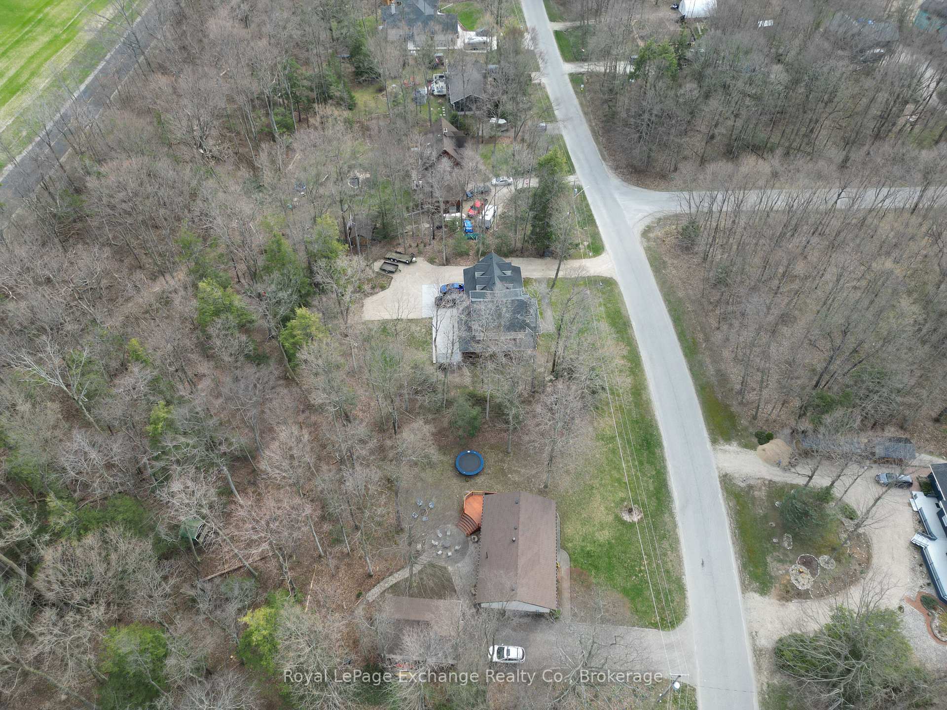 Photo 33 of 32 Blairs Trail, Huron-Kinloss — HOMEH