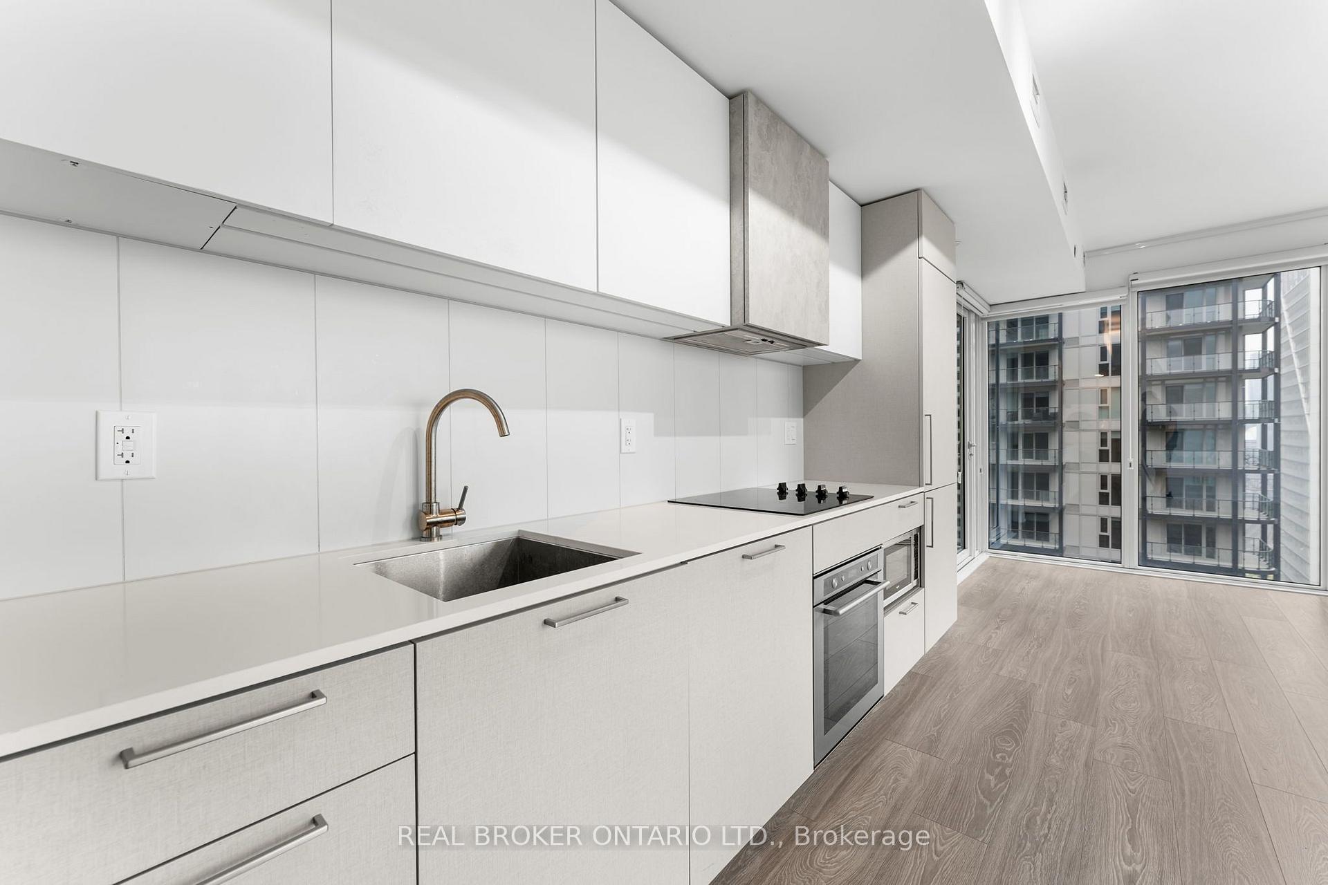 Photo 10 of Unit 2206, 19 Western Battery Road, Toronto, Niagara — HOMEH